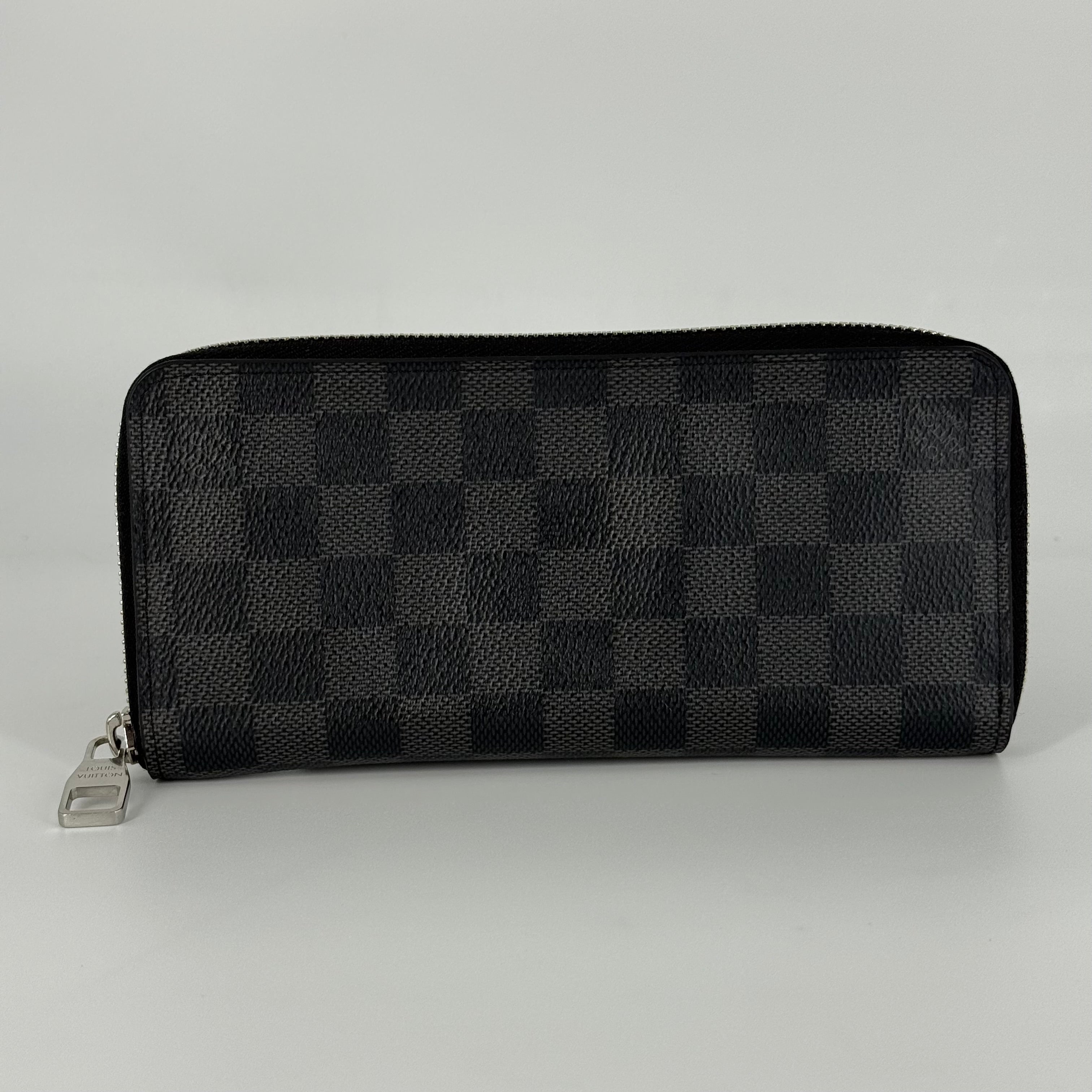 Zippy Vertical Wallet