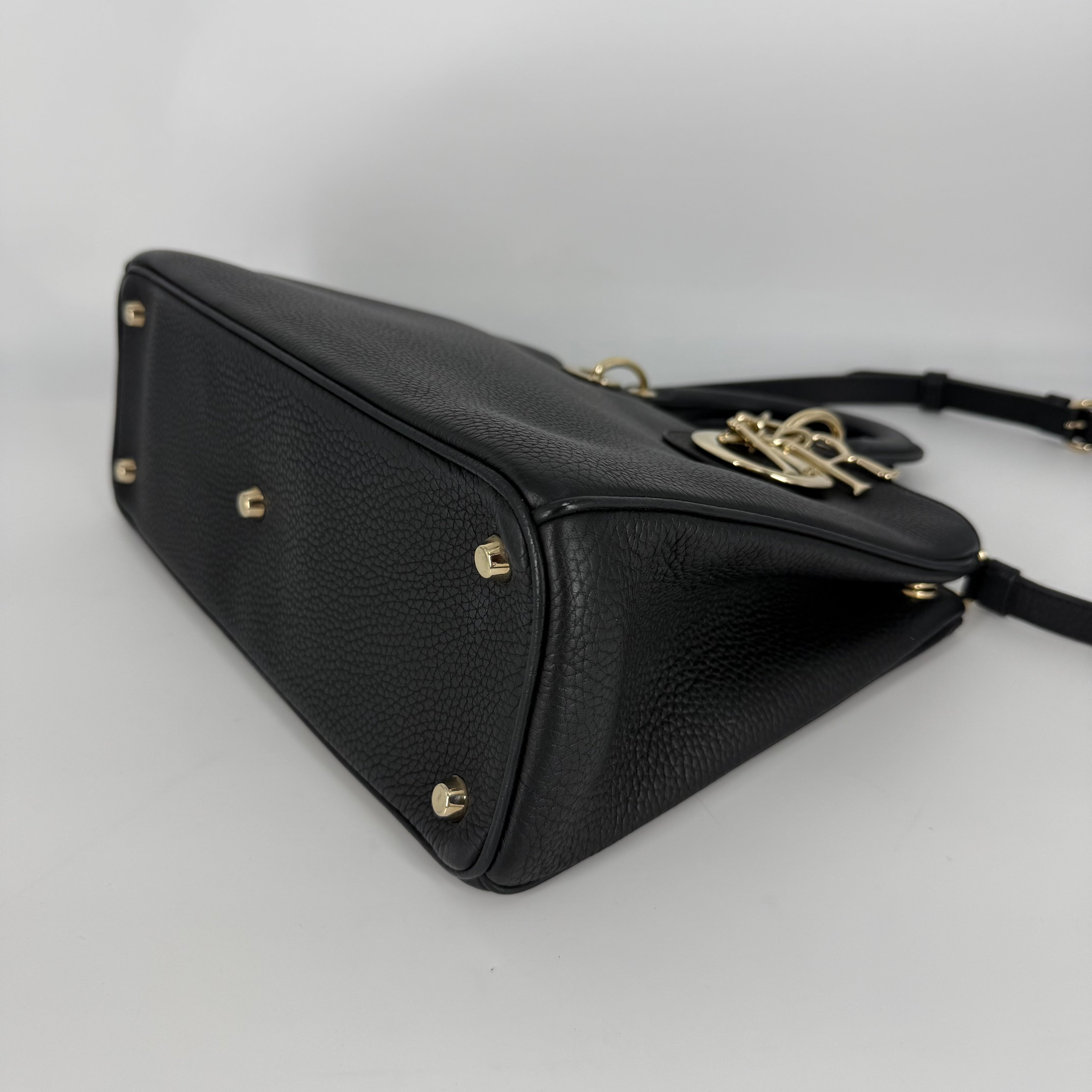 Diorissimo – Black Leather