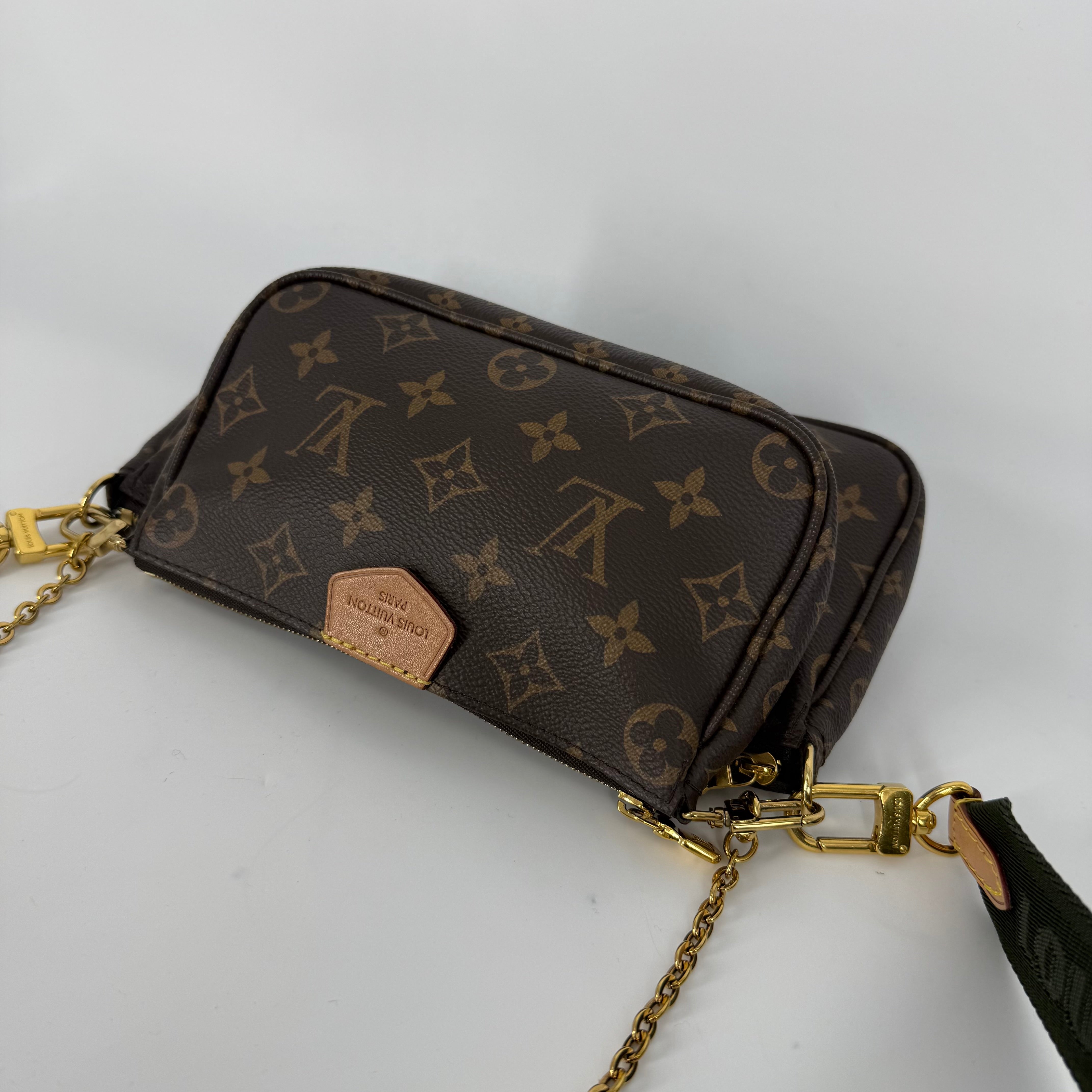 MULTI-POCHETTE