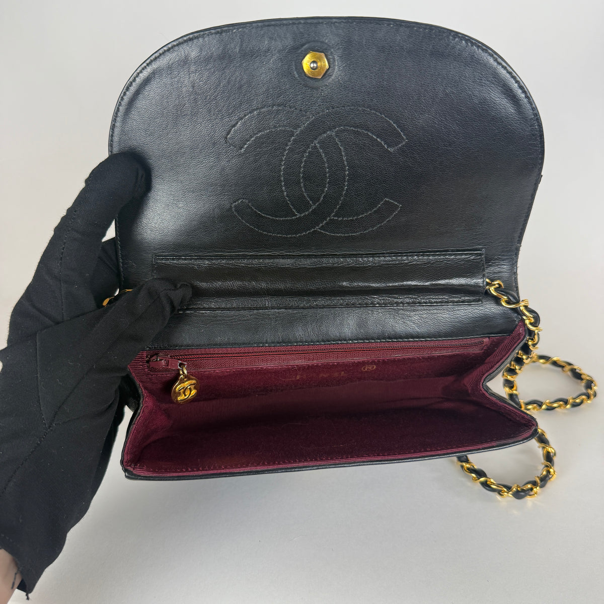 Vintage Half Moon Hobo — Black Leather — 24K Gold-Plated Hardware