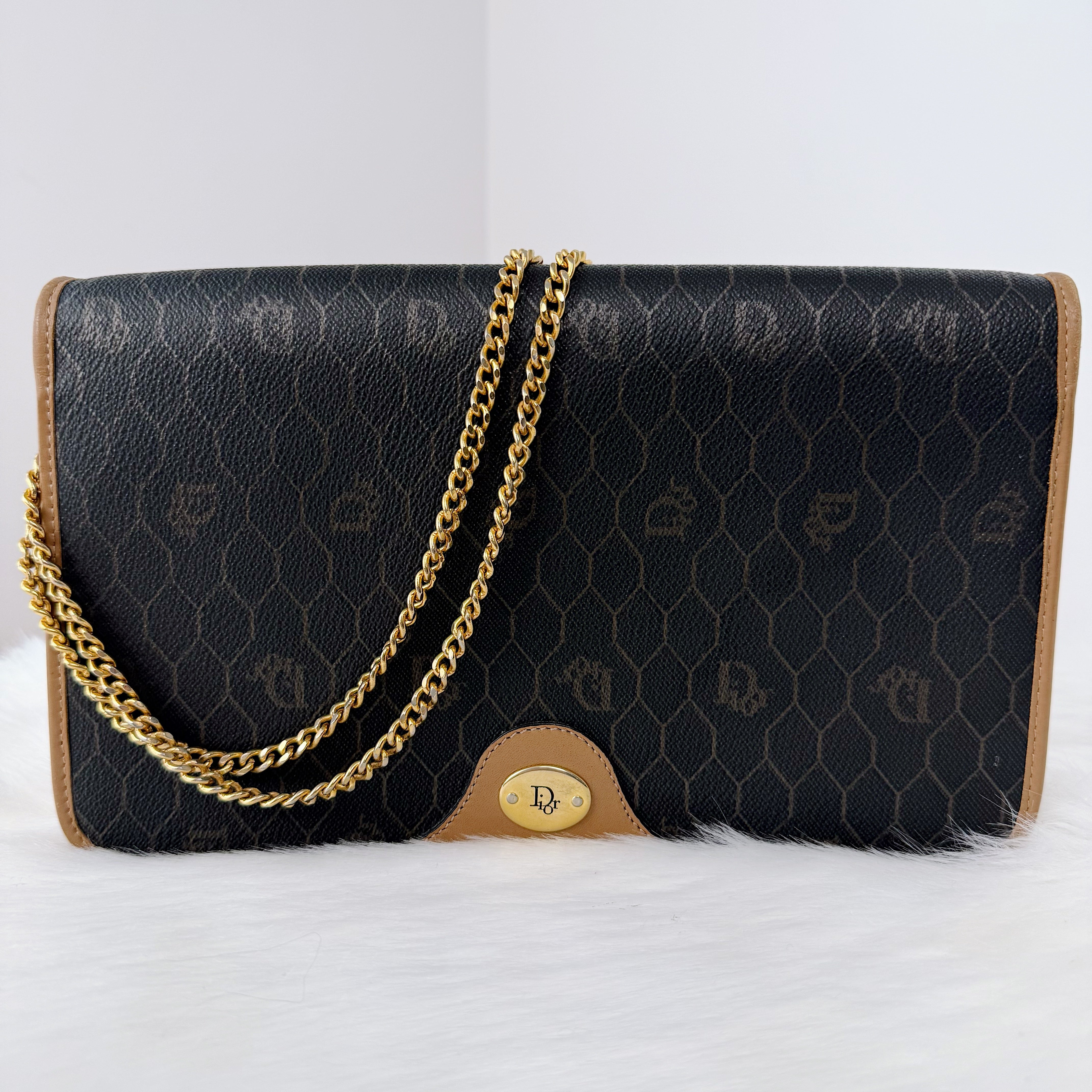 Honeycomb Canvas Shoulder Bag