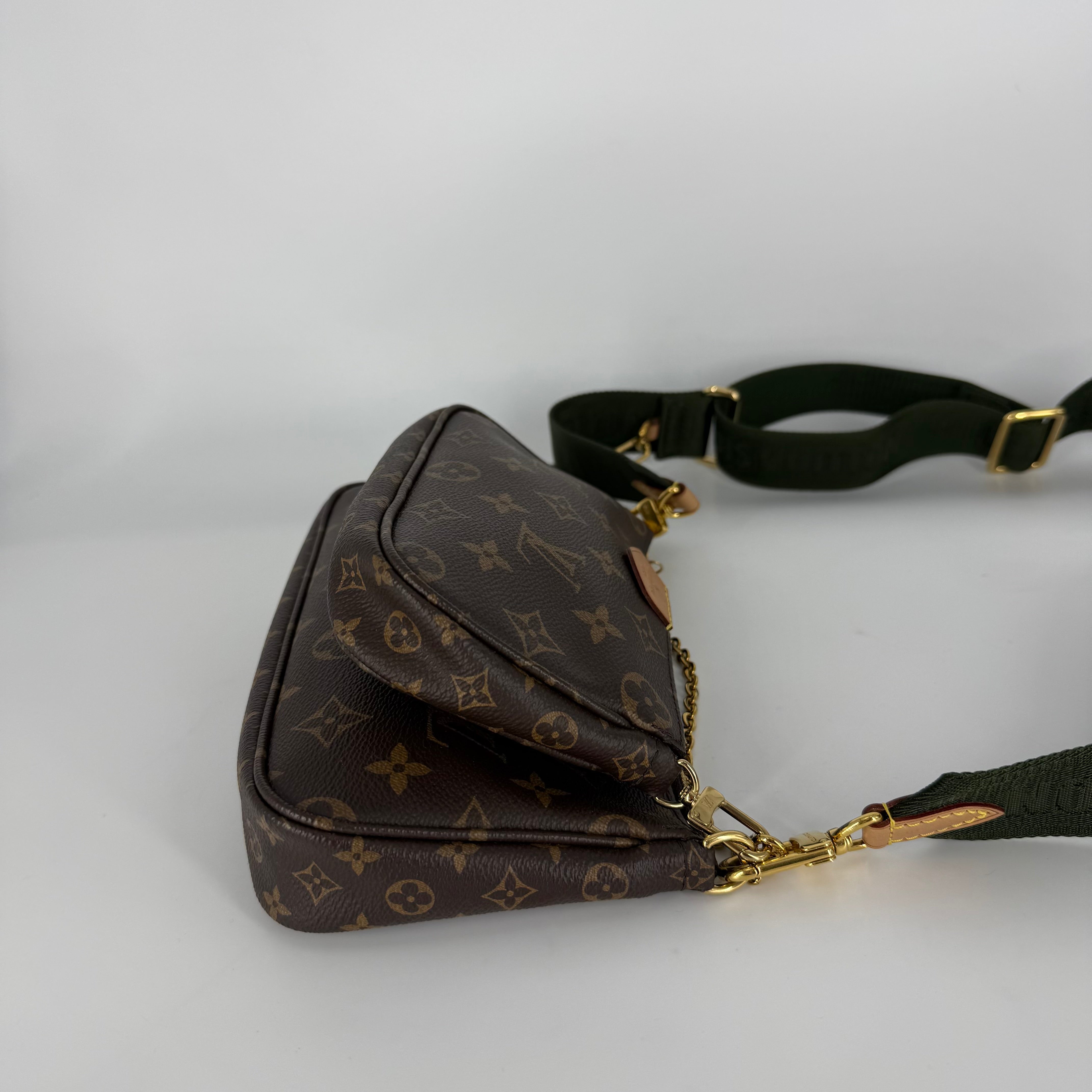 MULTI-POCHETTE