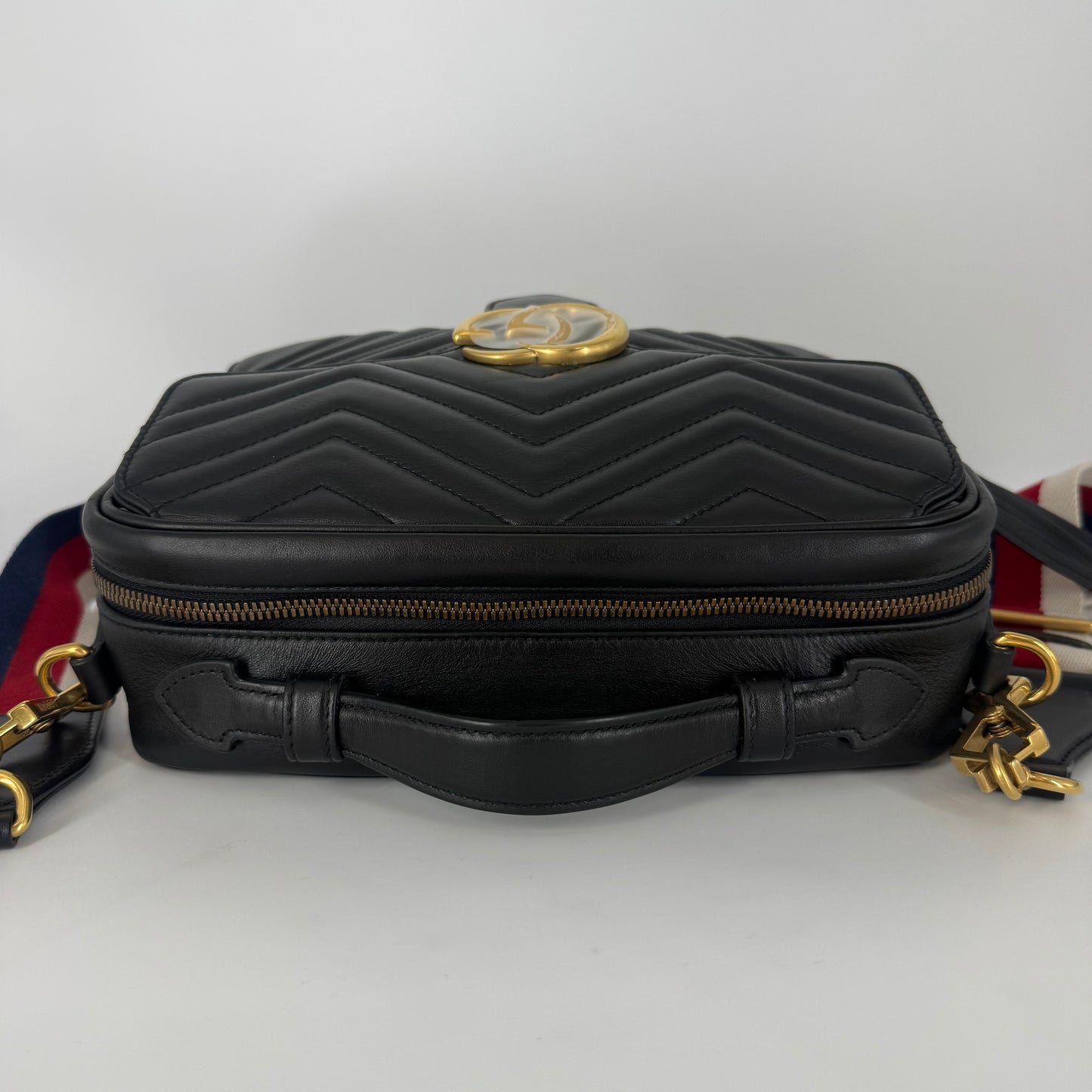 GUCCI Double G Marmont Crossbody Bag