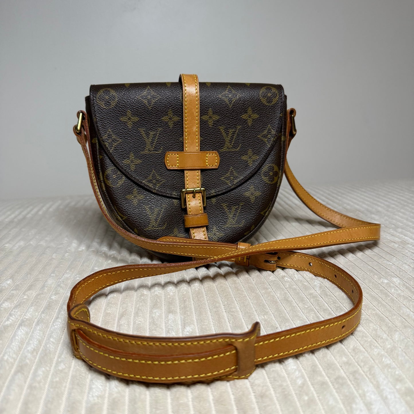 Louis Vuitton - Monogram Chantilly PM