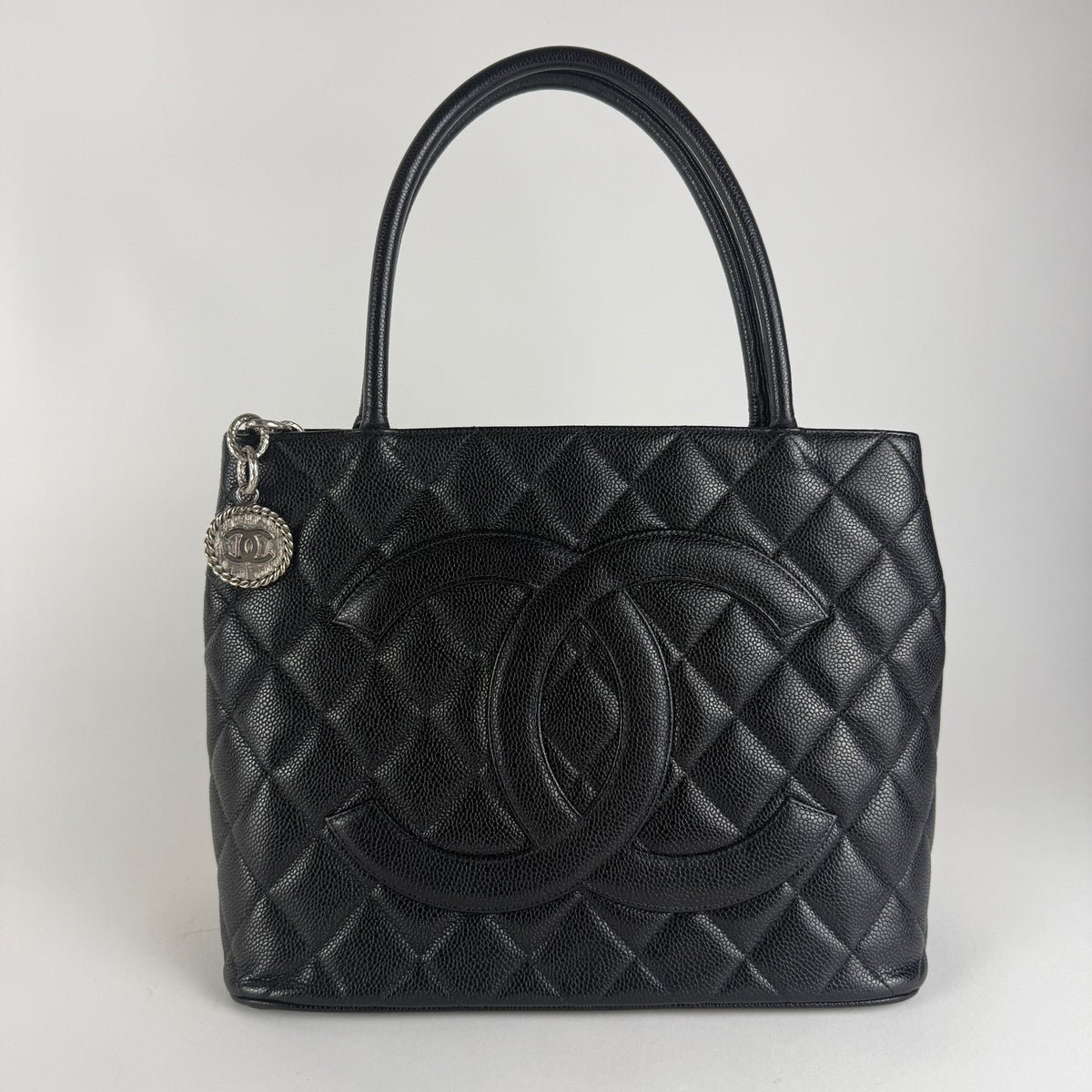 Vintage Medallion Tote — Black Caviar Leather — Silver-Tone Hardware