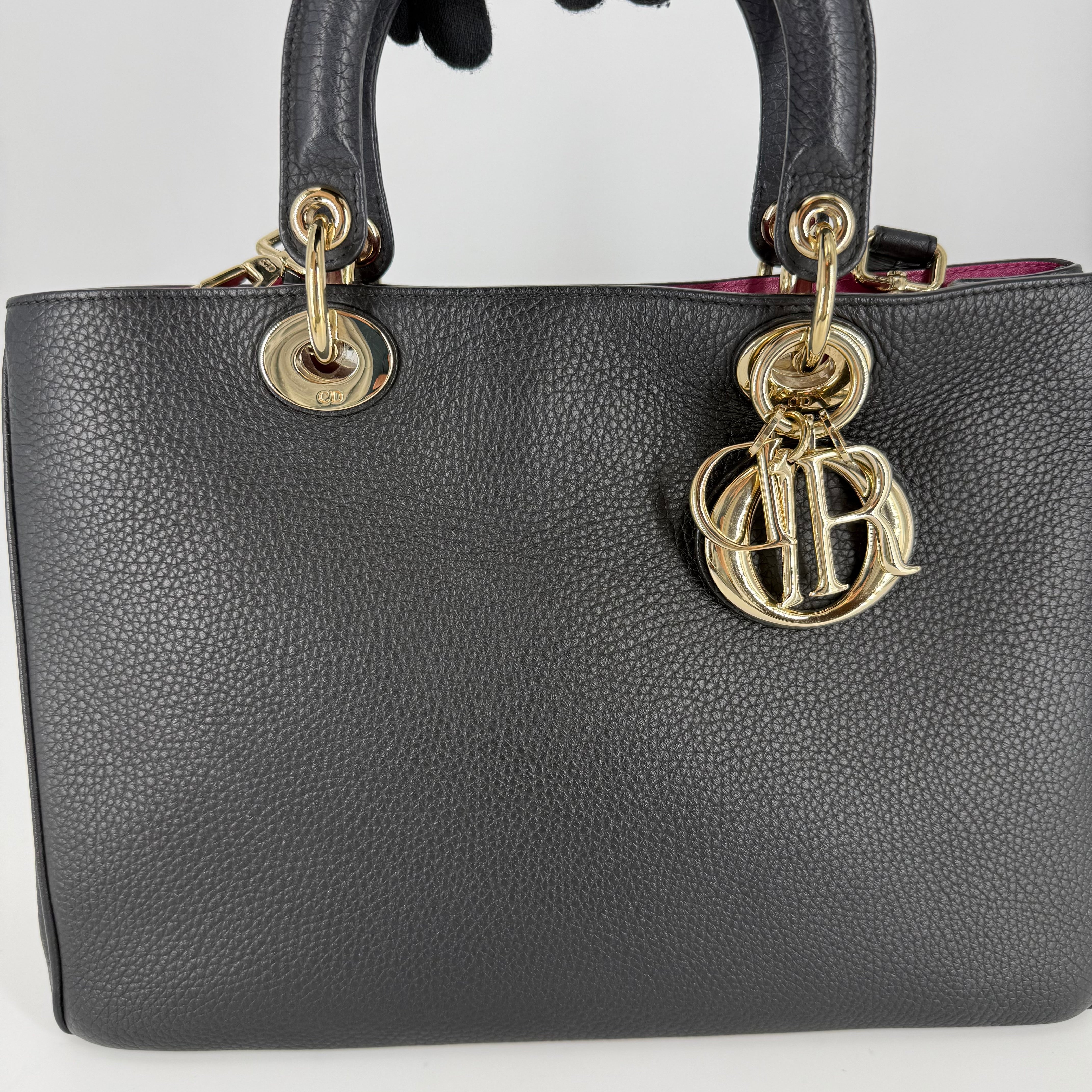 Diorissimo – Black Leather