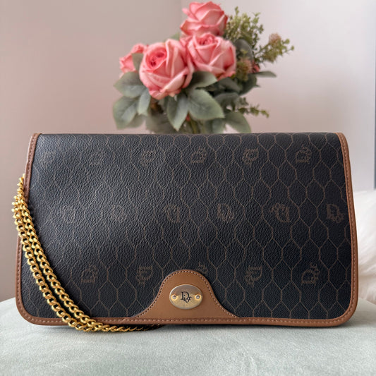 Dior – Honeycomb Shoulder Bag