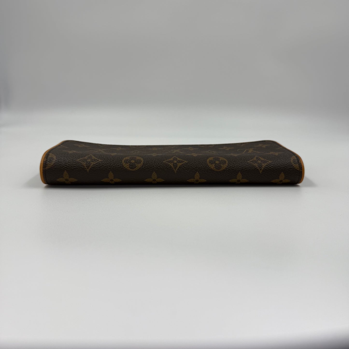 Louis Vuitton – Monogram Pochette Twin GM