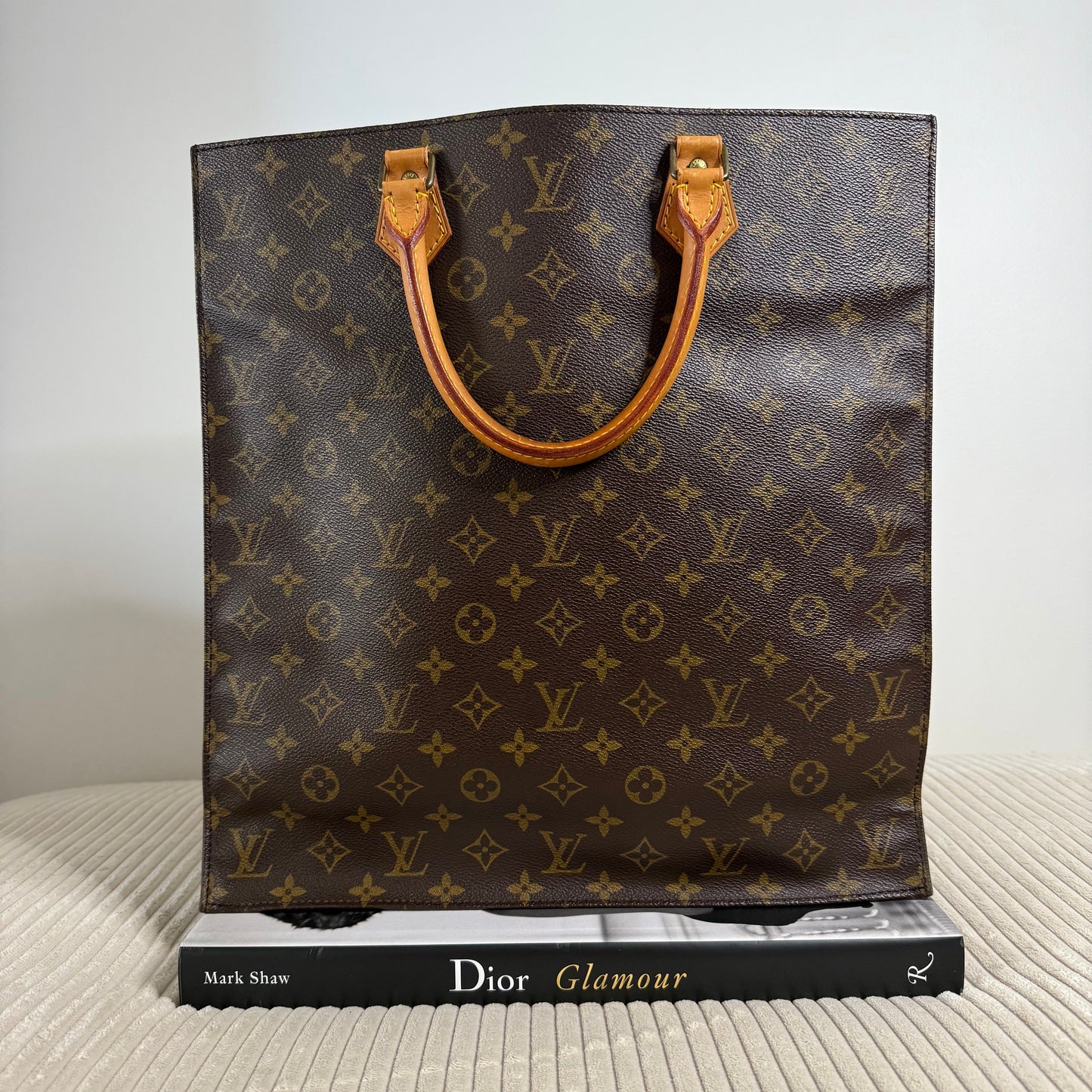 Louis Vuitton Monogram Sac Plat