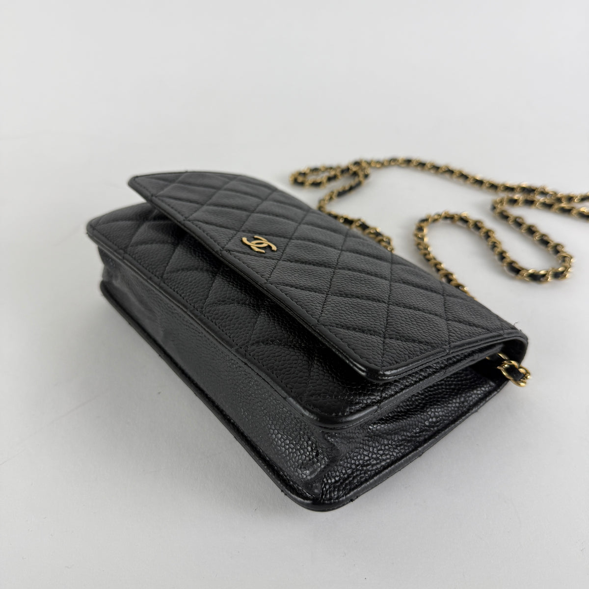 Wallet on Chain — Black Caviar Leather — Gold-Tone Hardware