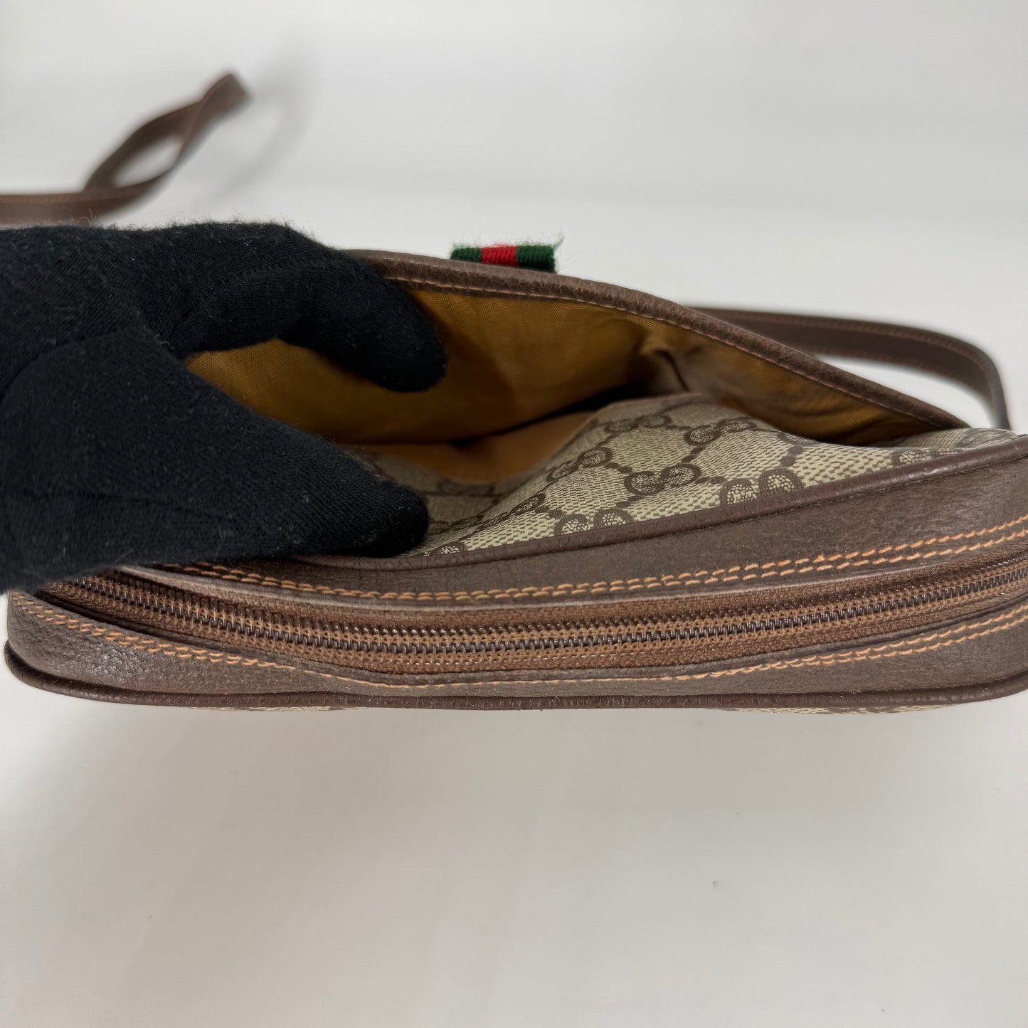 GUCCI Ophidia GG Supreme Crossbody Bag