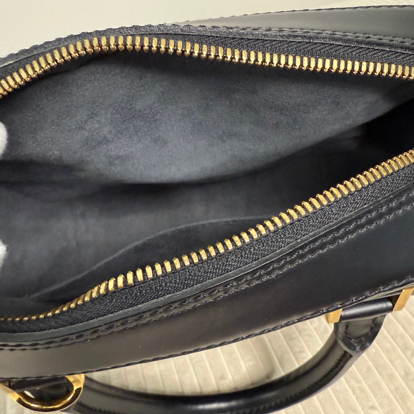 Louis Vuitton - Sablon