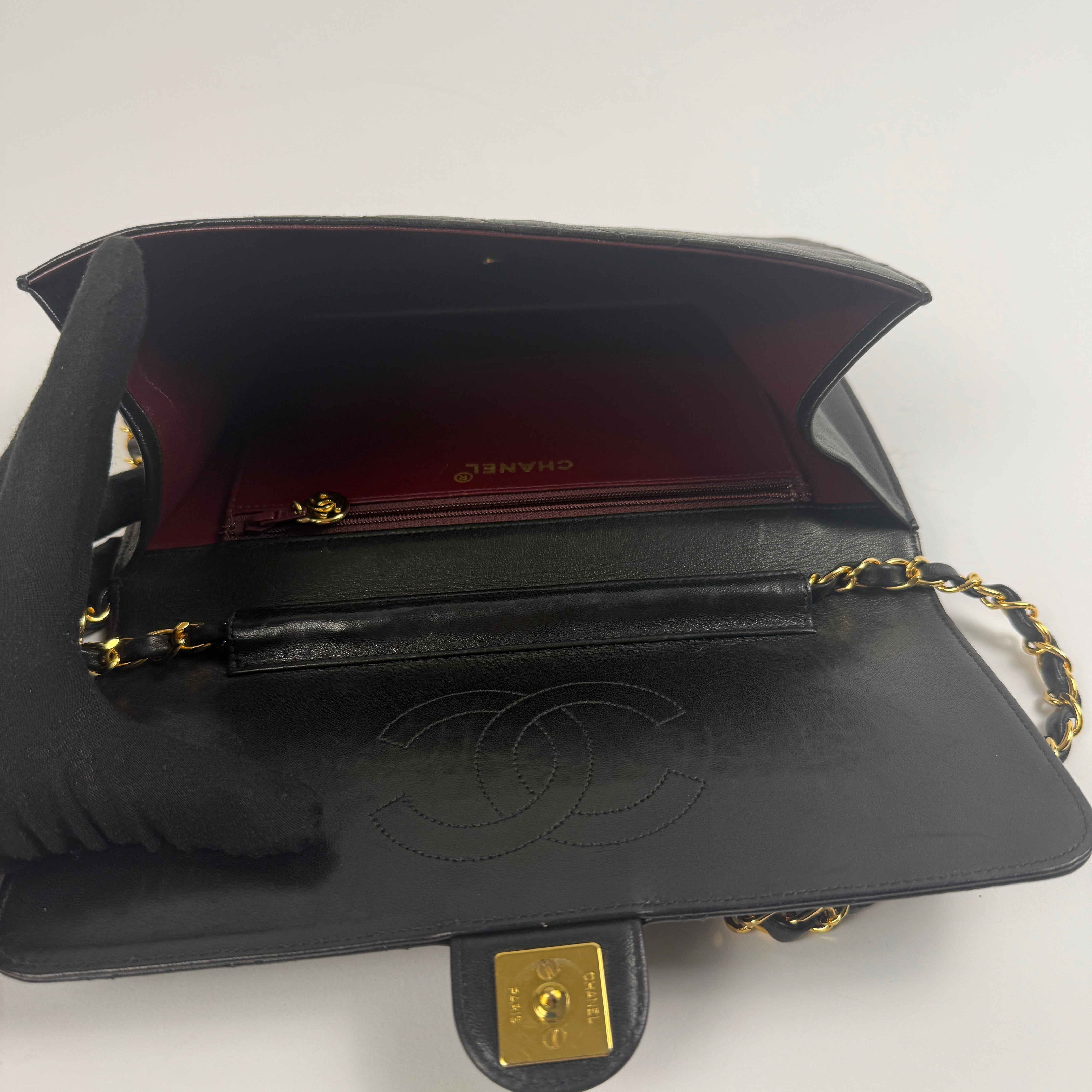 Vintage Single Flap — 24K Gold-Plated