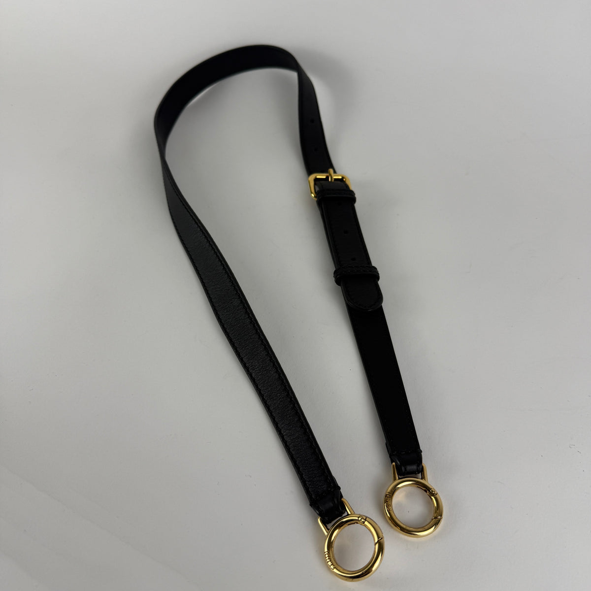 Peekaboo Medium — Black Leather — Gold-Tone Hardware