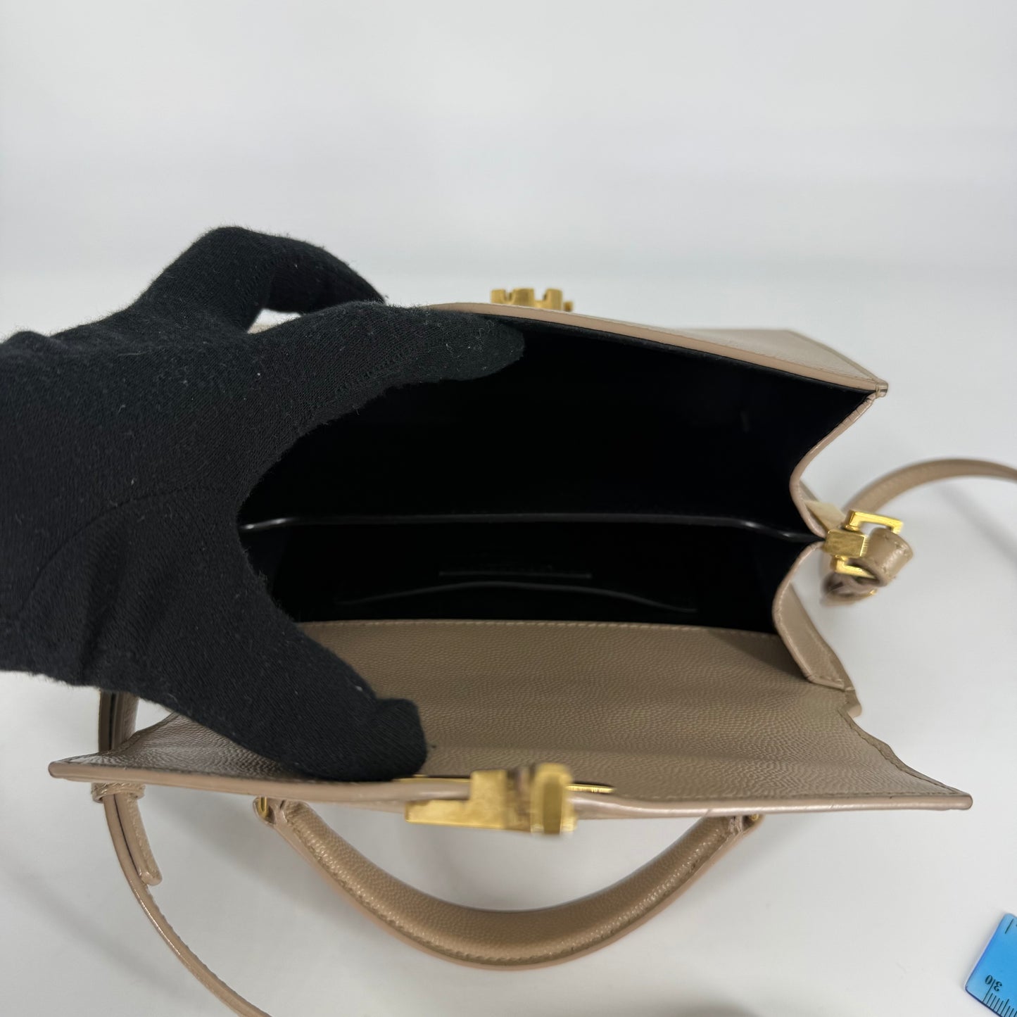 YVES SAINT LAURENT Cassandra Top Handle