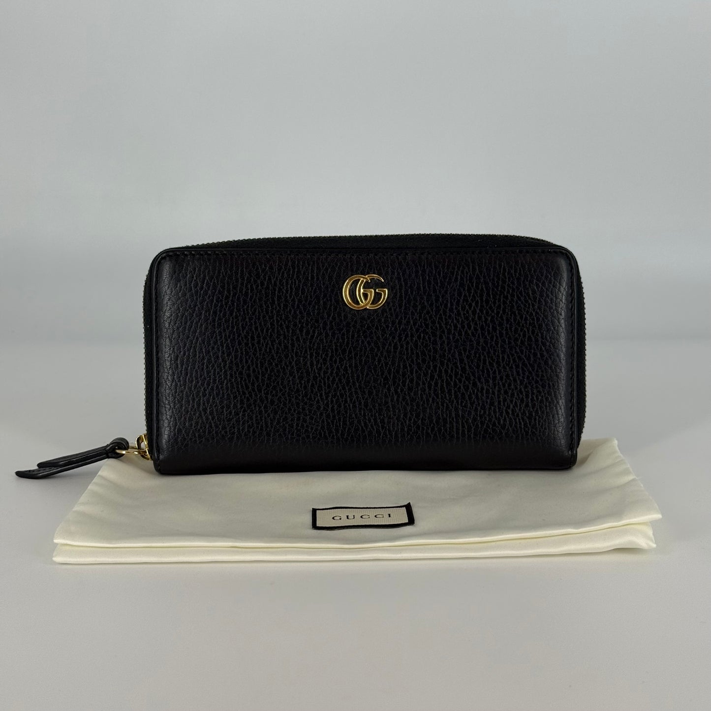 Gucci – GG Marmont Round Zipper Long Wallet