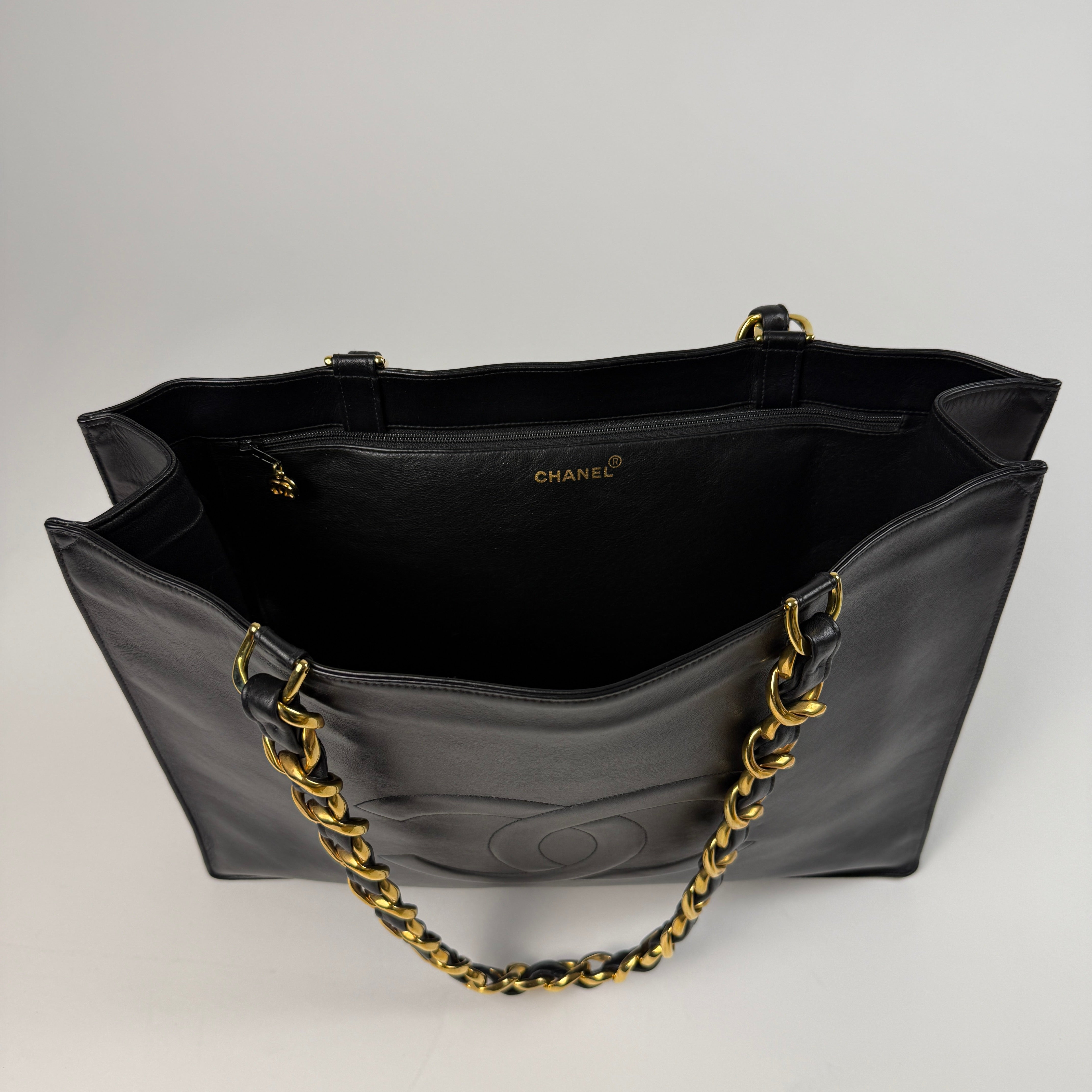 Timeless Tote