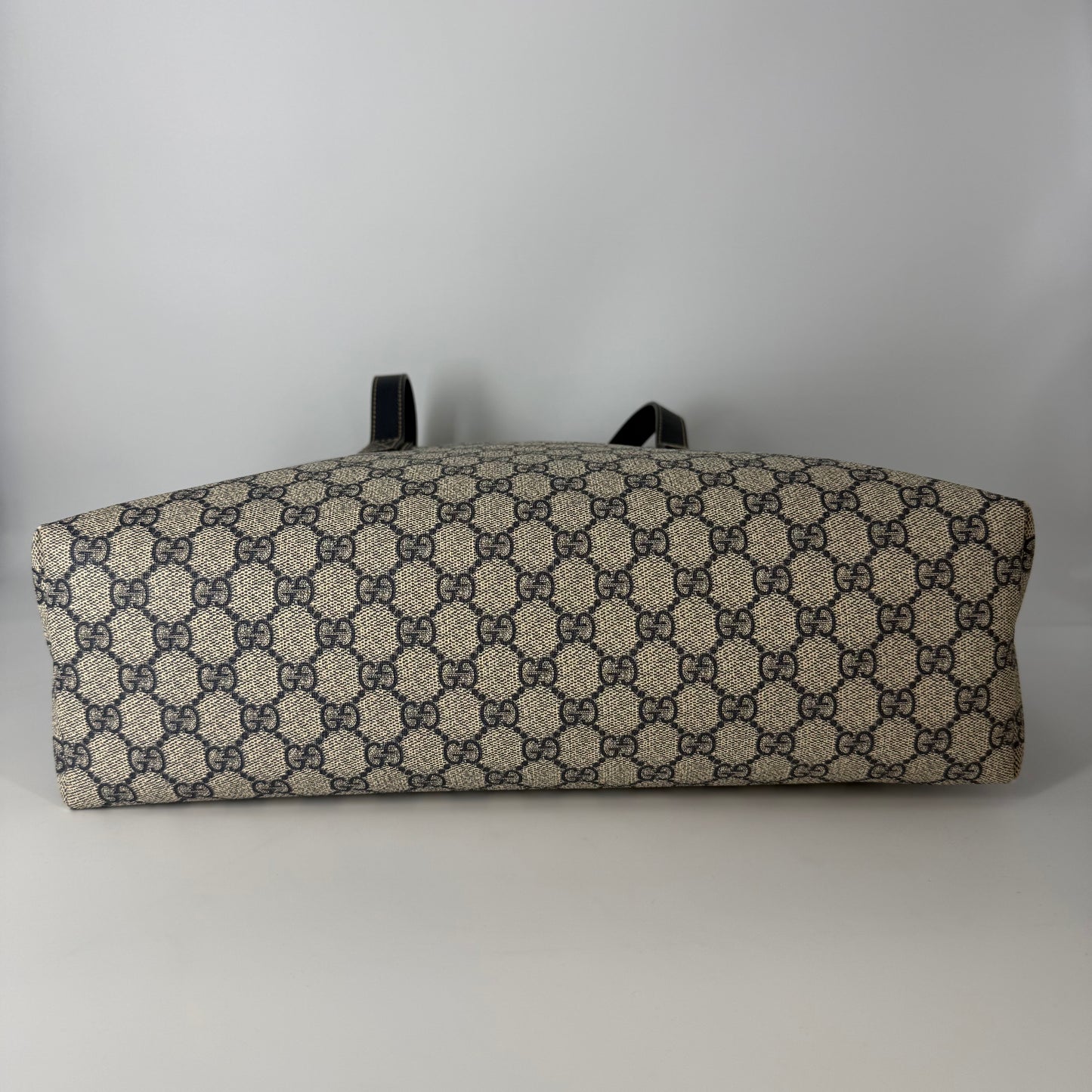 Gucci GG Supreme Tote Bag