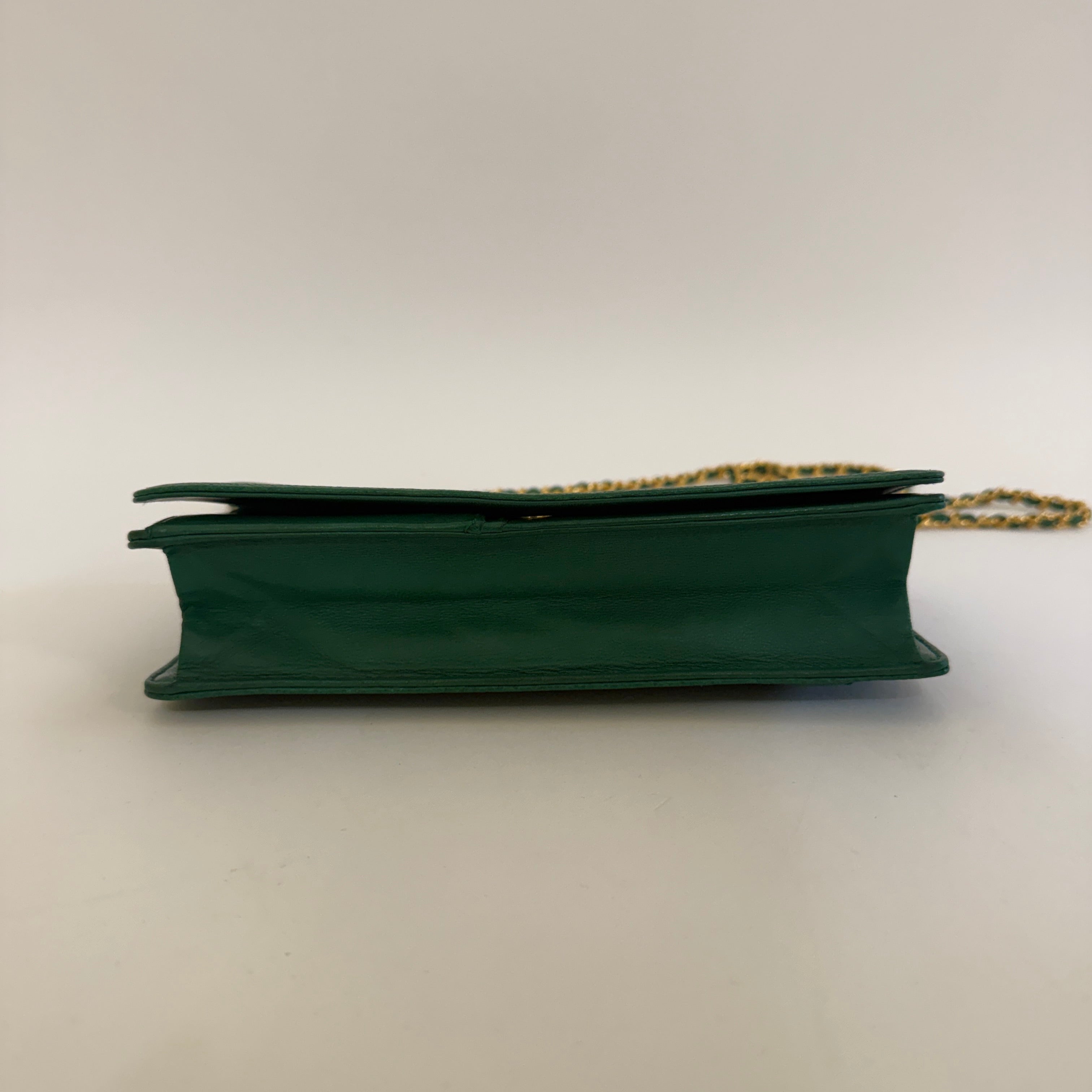 Vintage Caviar Wallet on Chain — 24K Gold