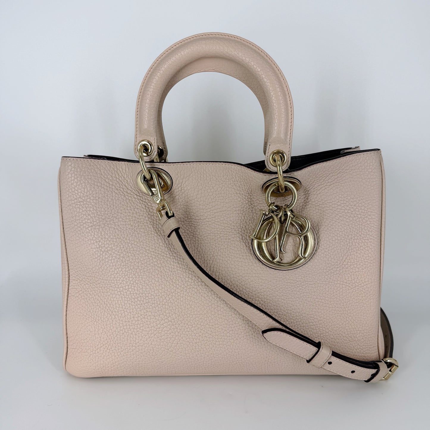 CHRISTIAN DIOR Diorissimo Poudre Pink Grained Leather