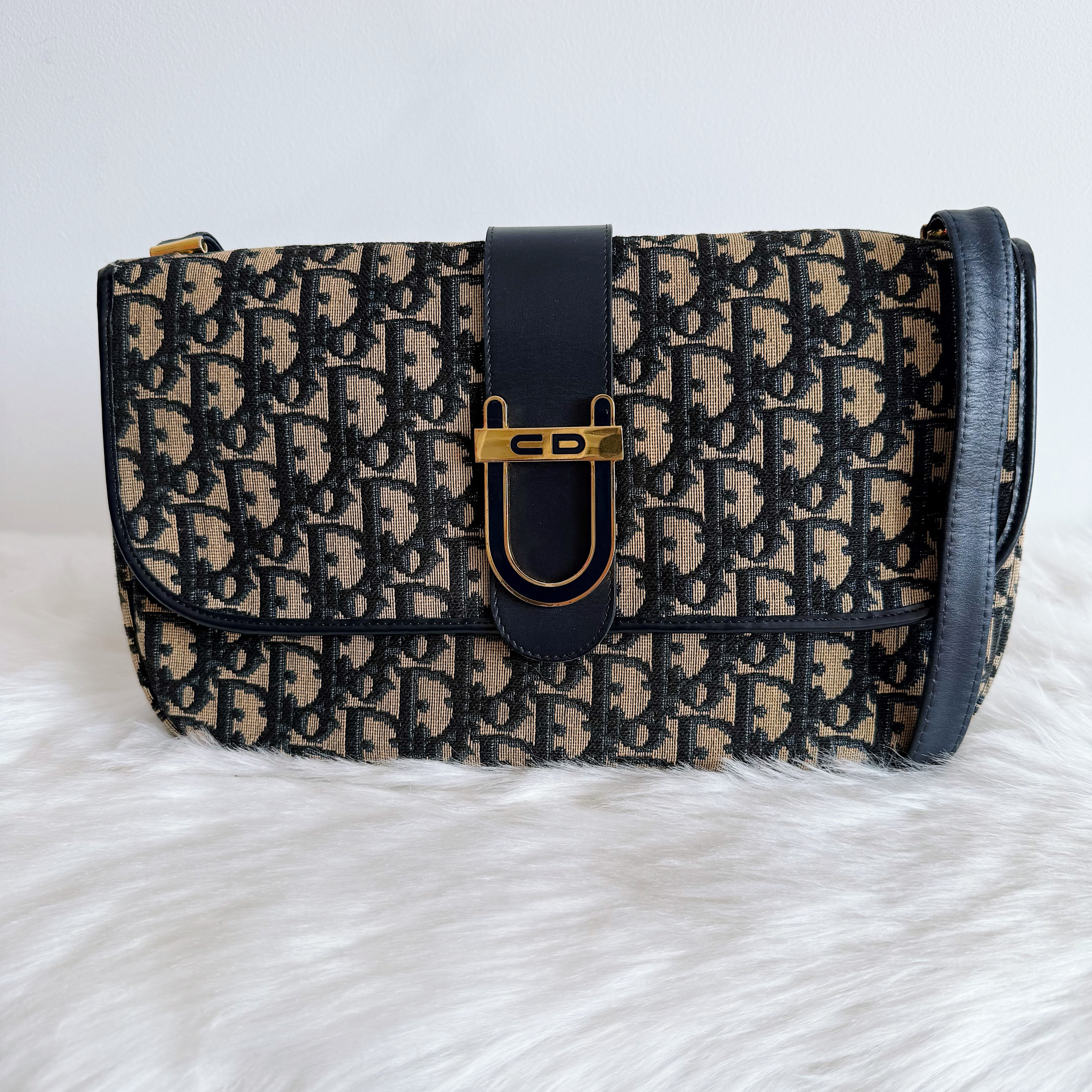 Oblique Jacquard Shoulder Bag
