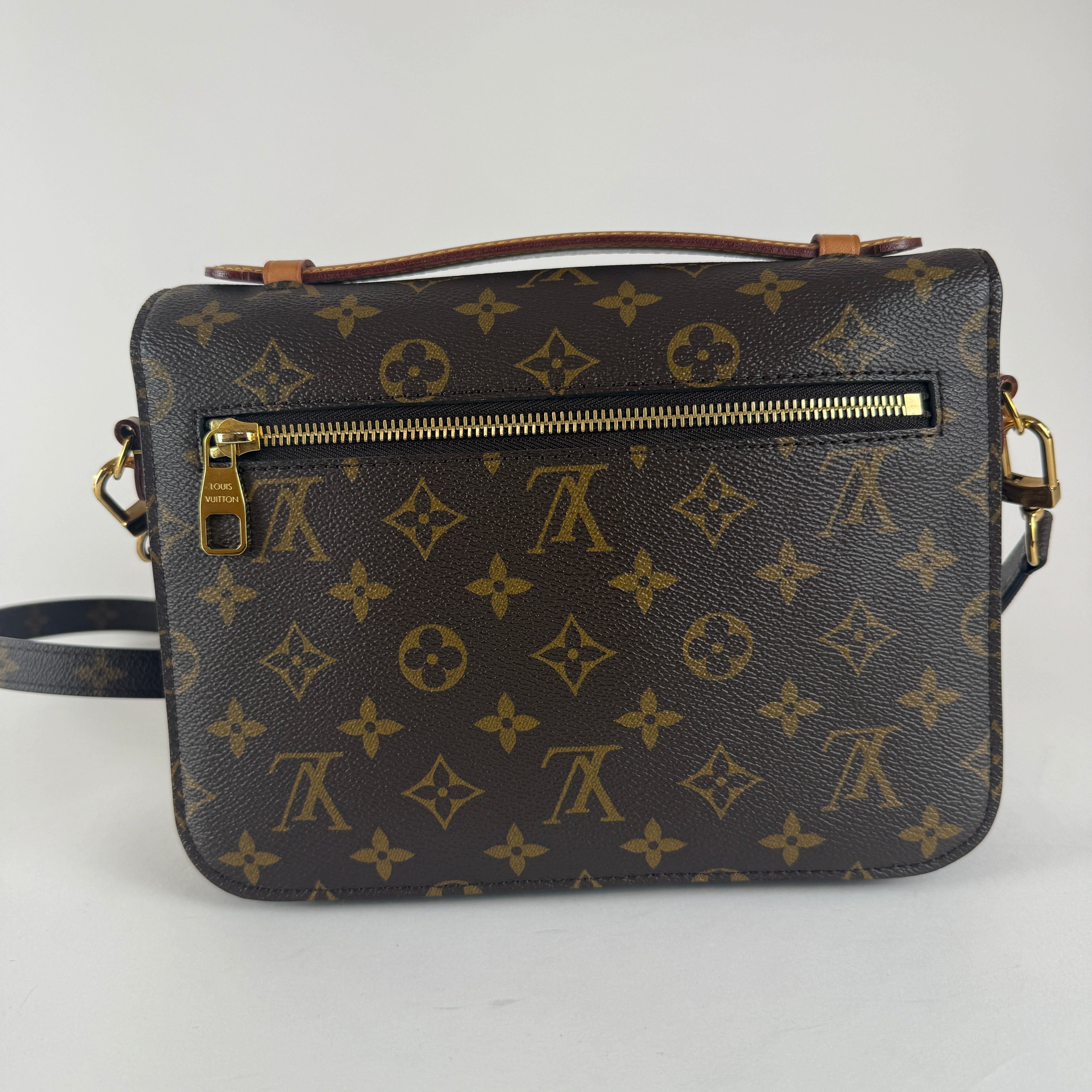 Pochette Métis — Monogram Canvas
