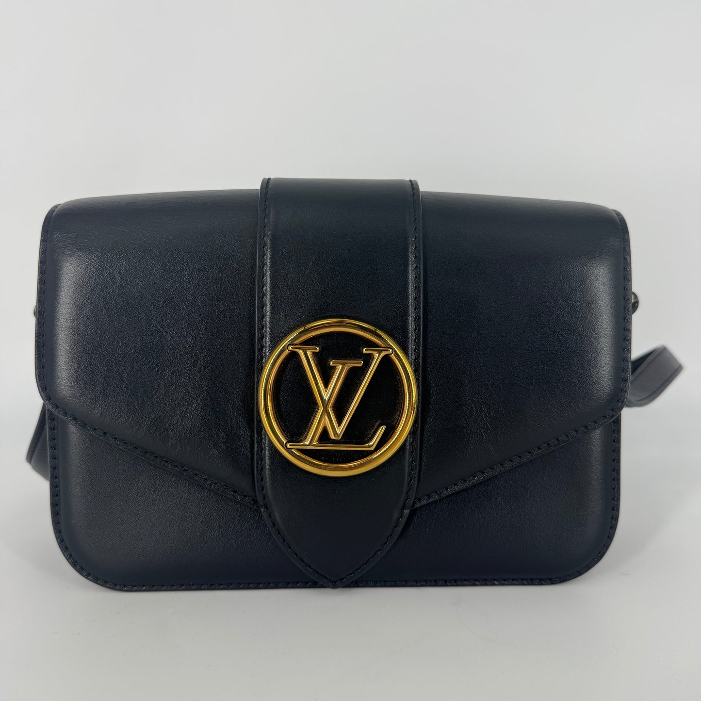 LOUIS VUITTON Pont Neuf Bag – Black Leather