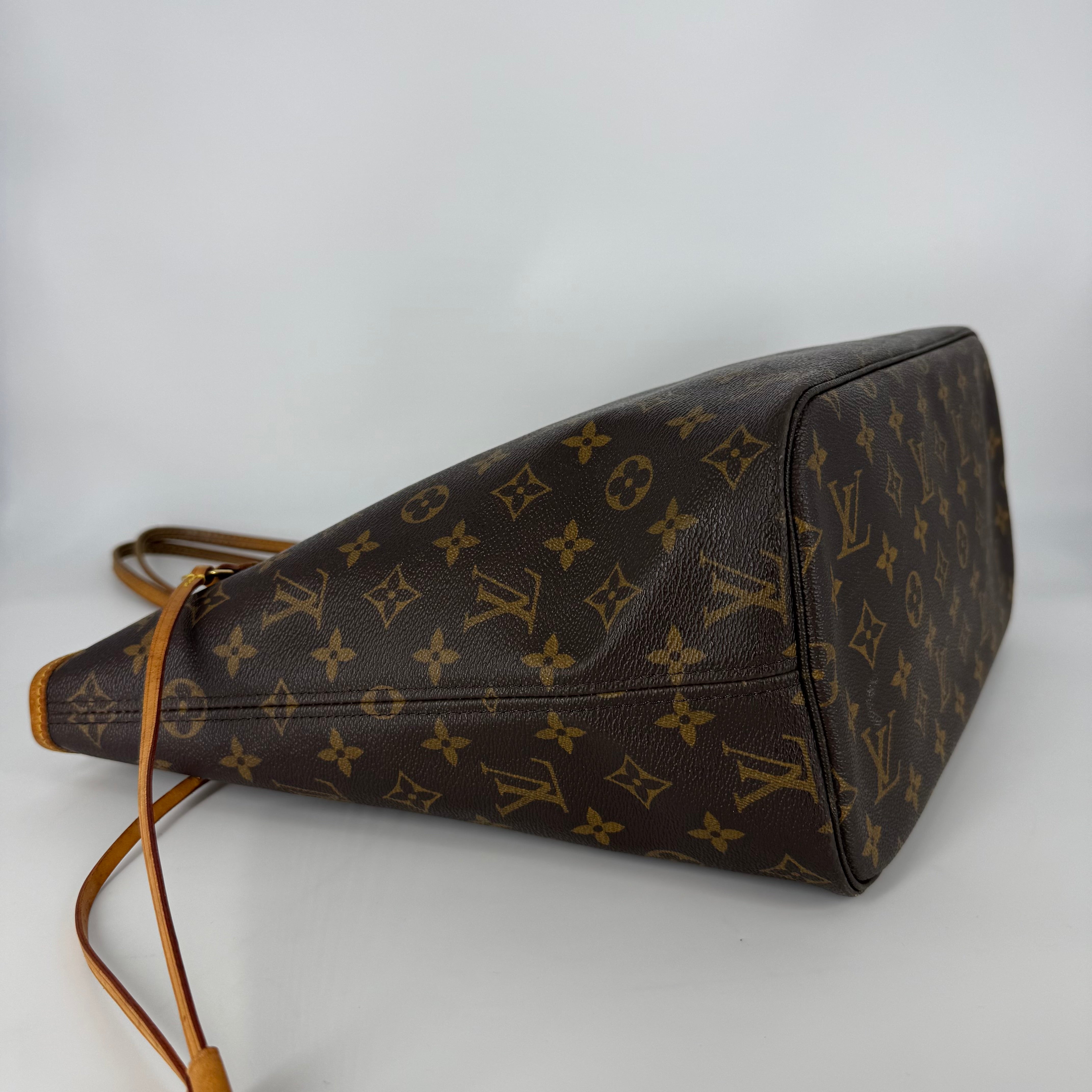 Neverfull MM Monogram