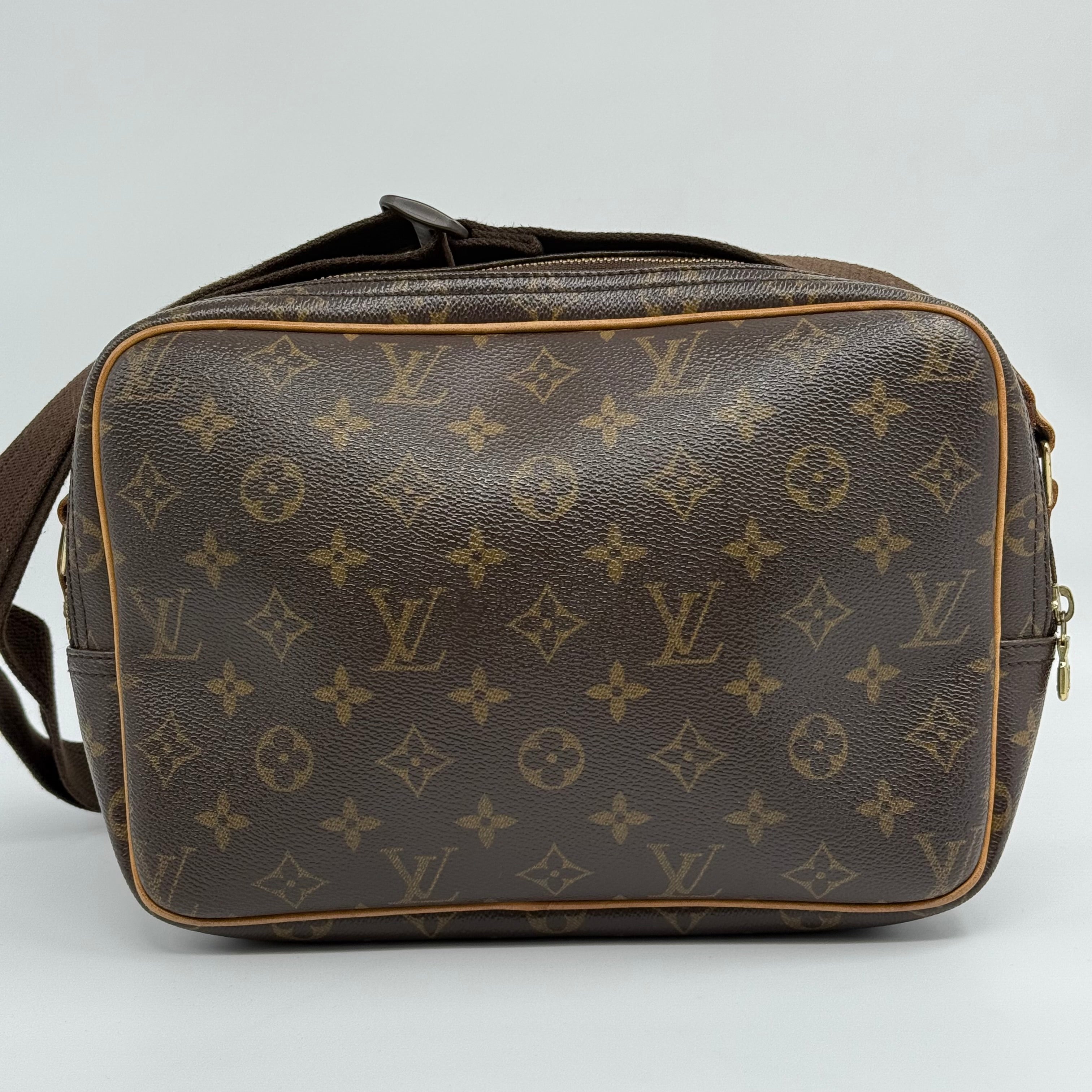 Reporter GM Crossbody Bag