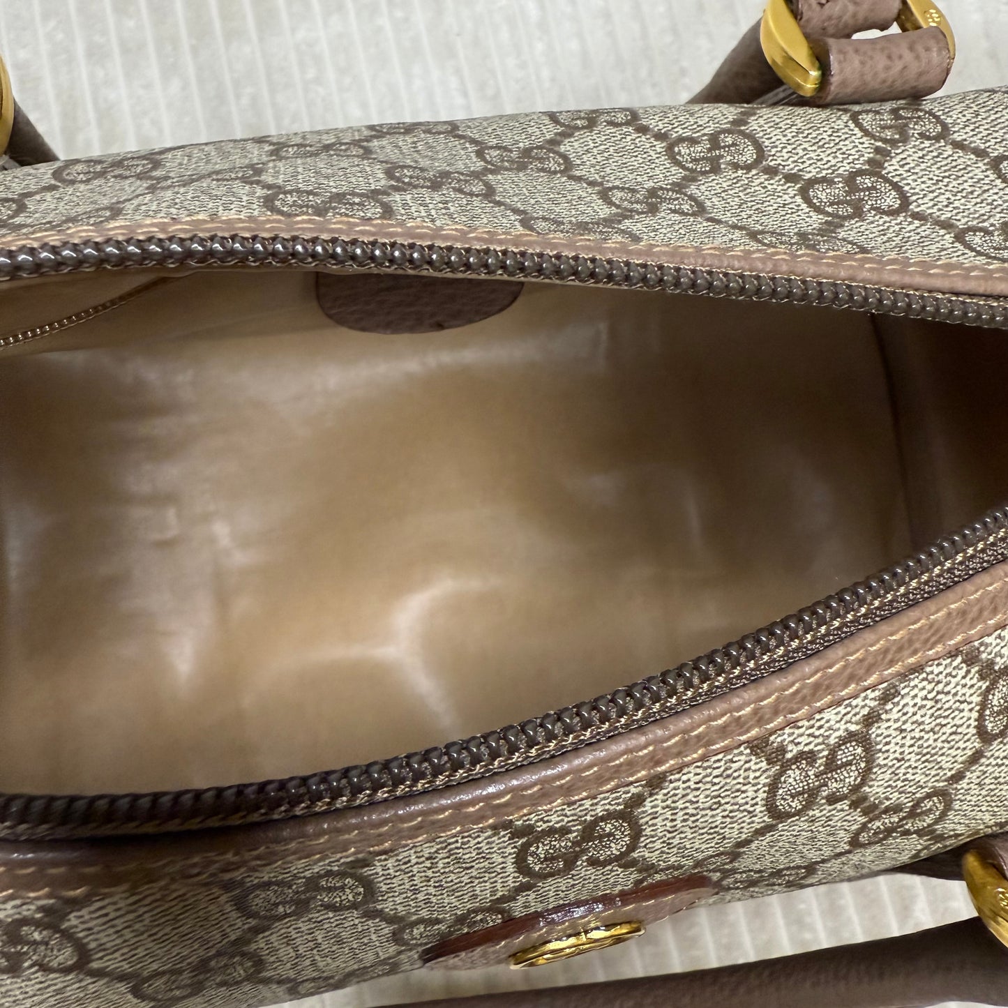 Gucci Supreme Boston Bag