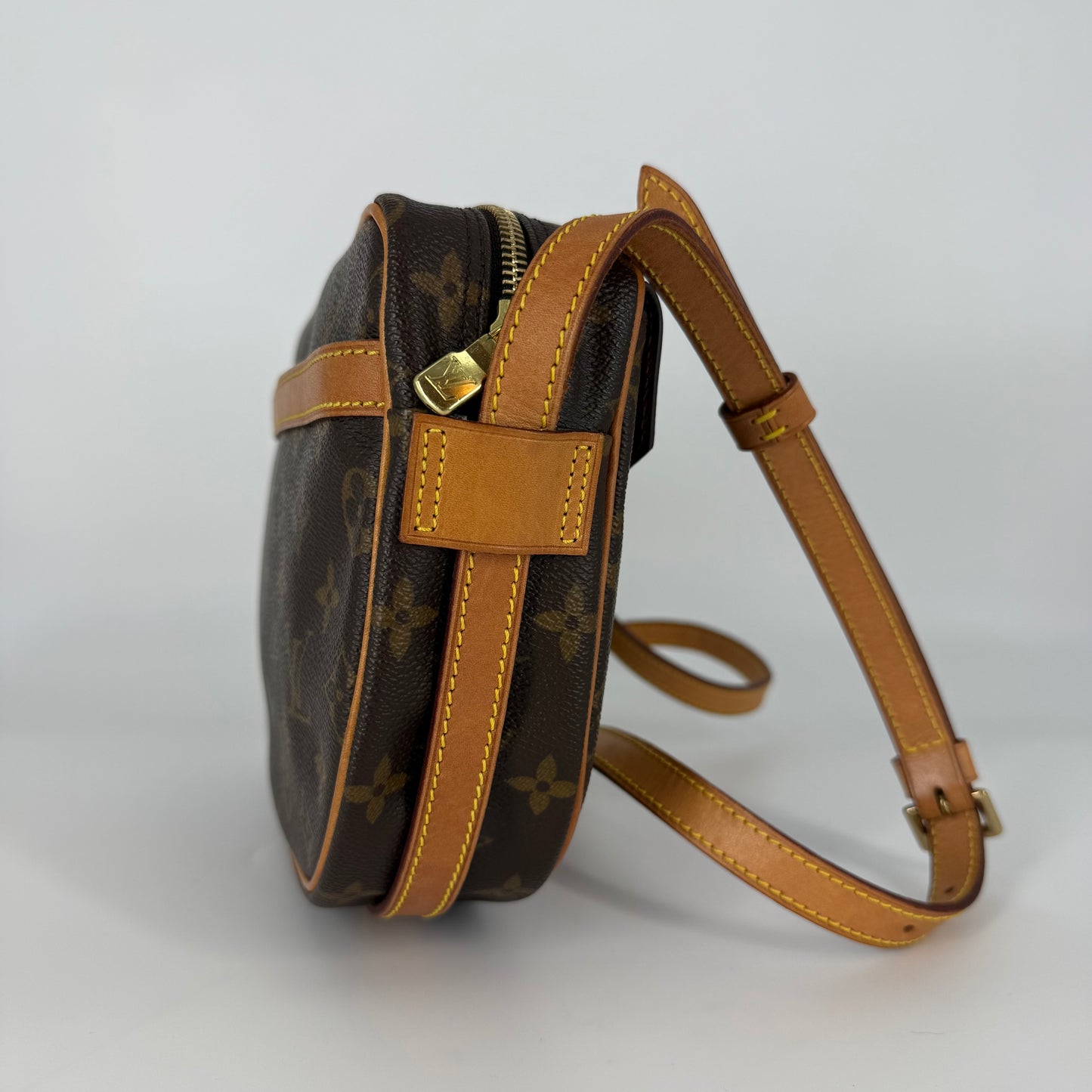 LOUIS VUITTON Jeune Fille MM