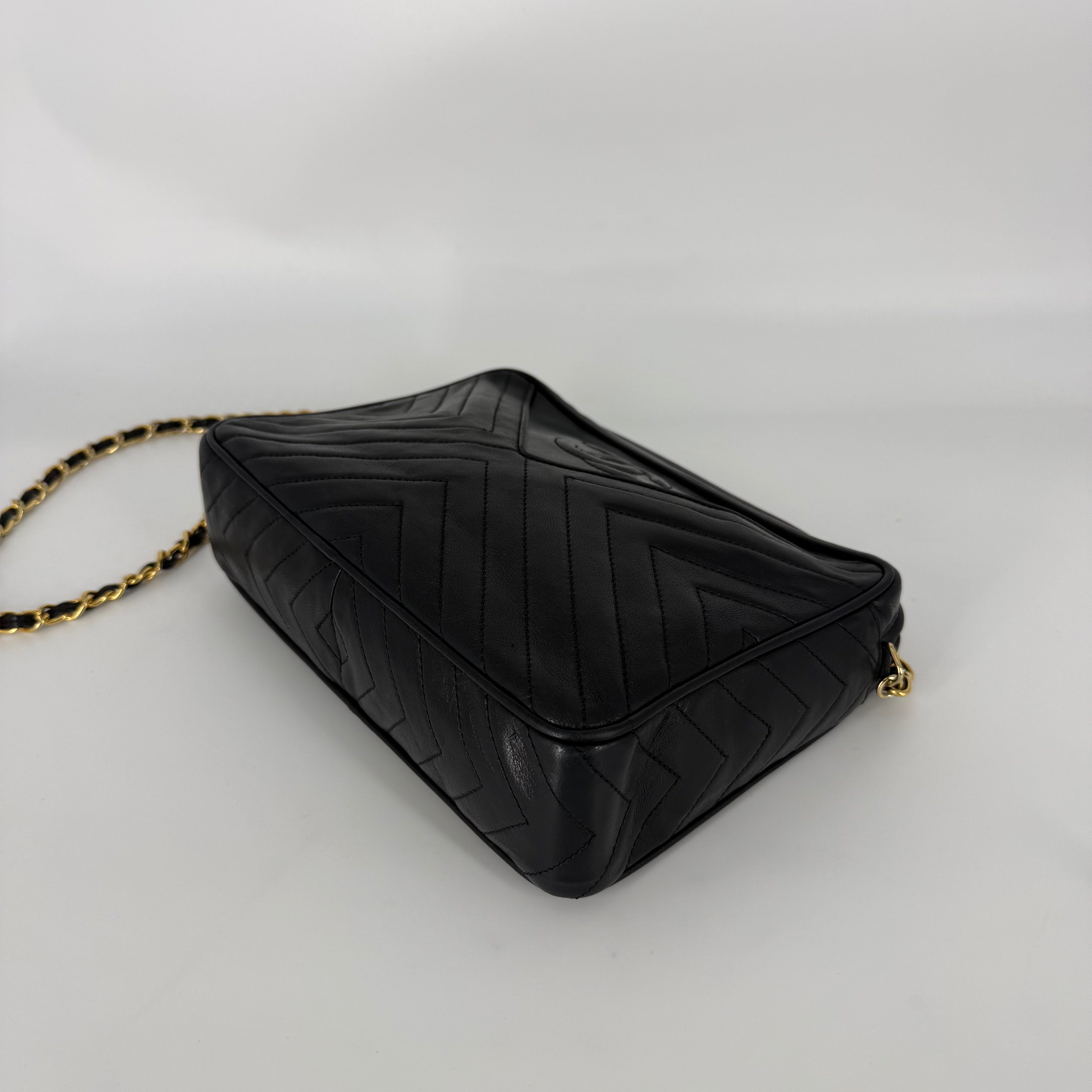 Camera Bag – Lambskin 24K-Gold