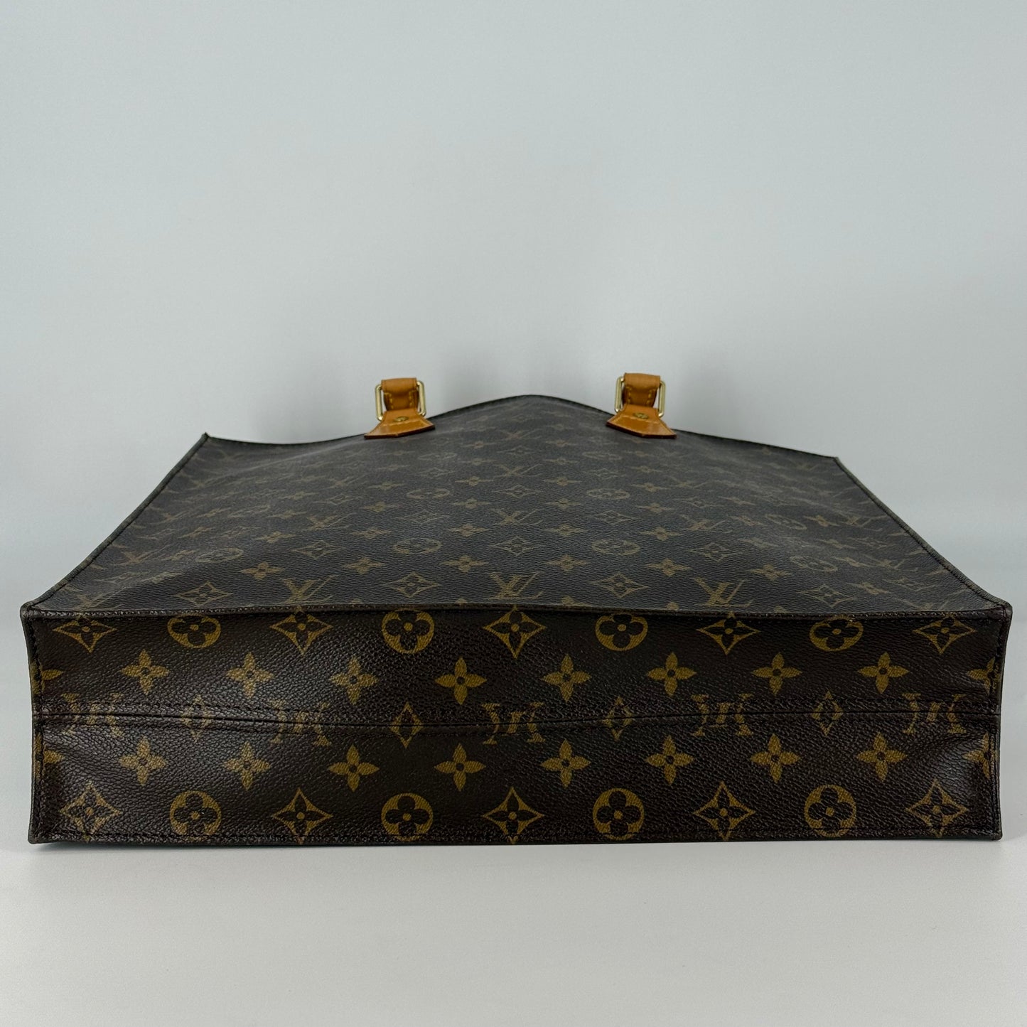 LOUIS VUITTON Sac Plat
