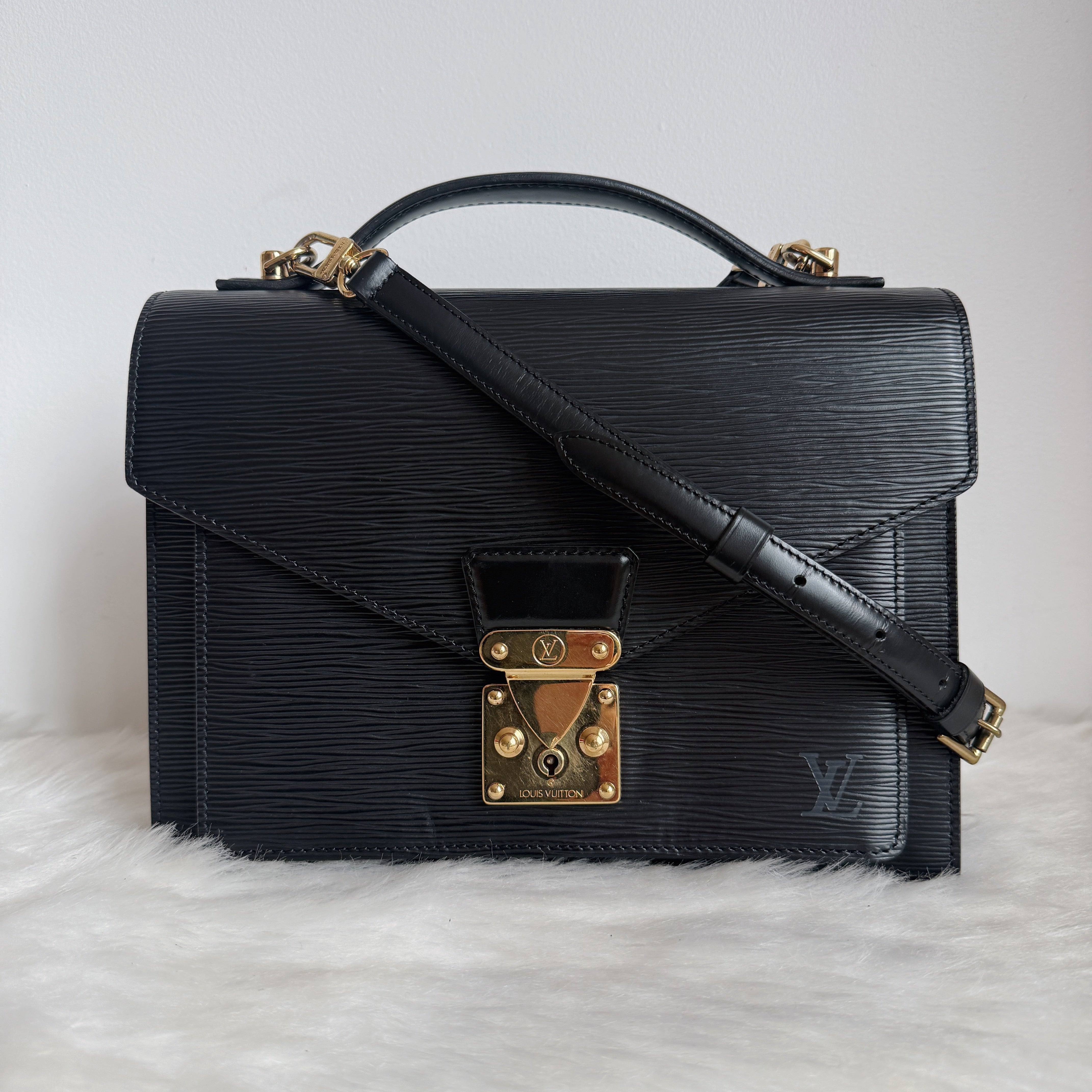 Monceau 28 — Black Epi Leather