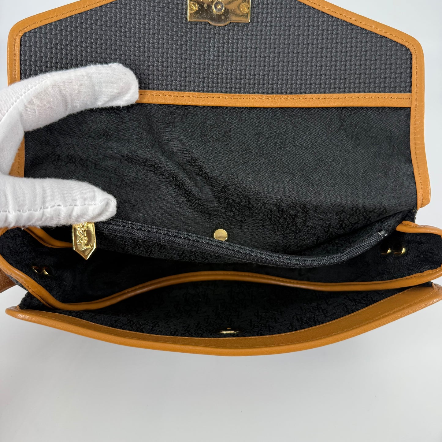 Yves Saint Laurent Crossbody