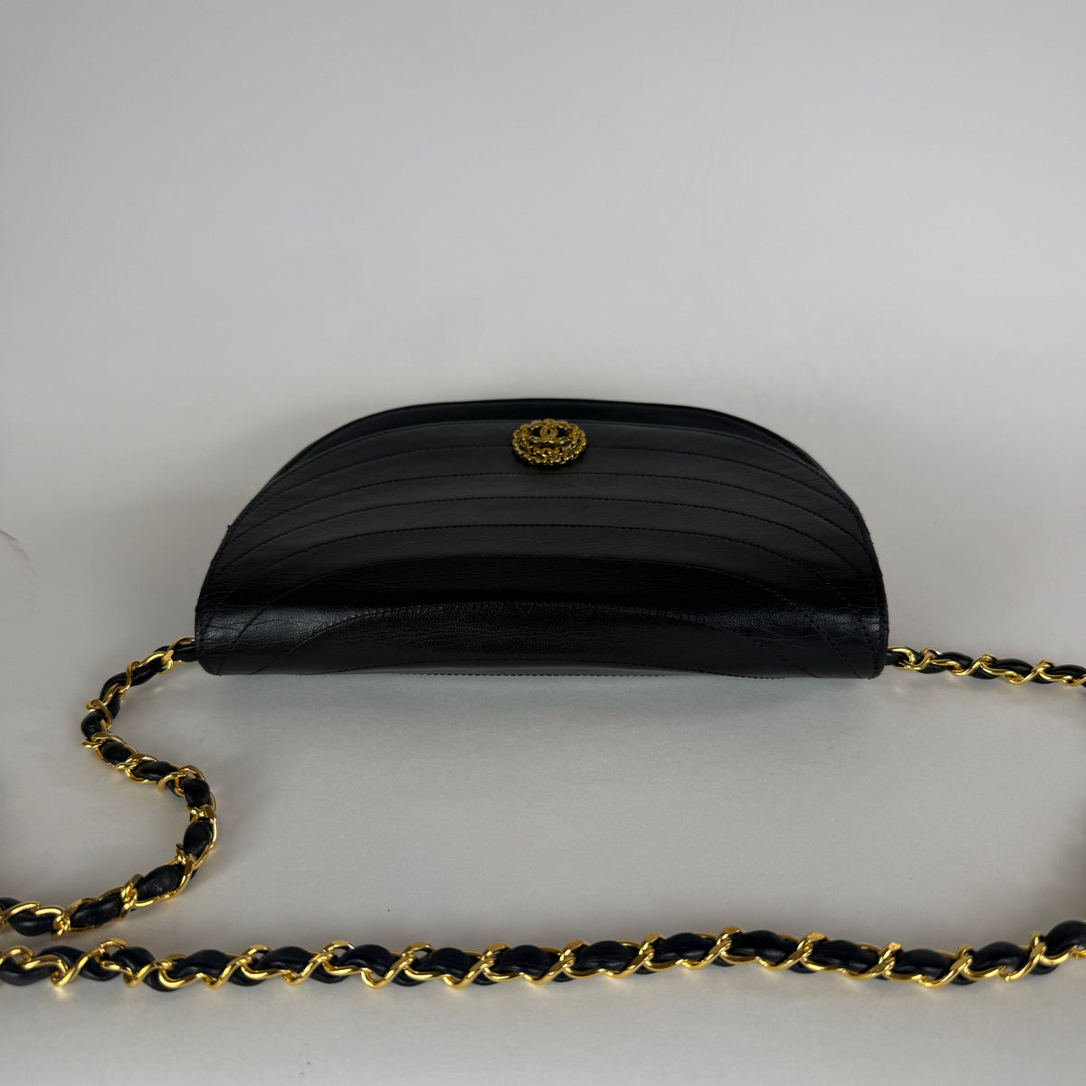 Vintage Half Moon Hobo — Black Leather — 24K Gold-Plated Hardware