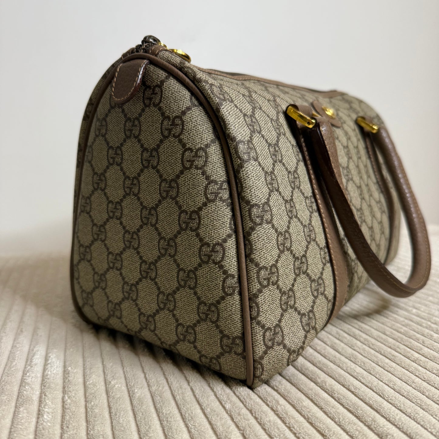 Gucci Supreme Boston Bag