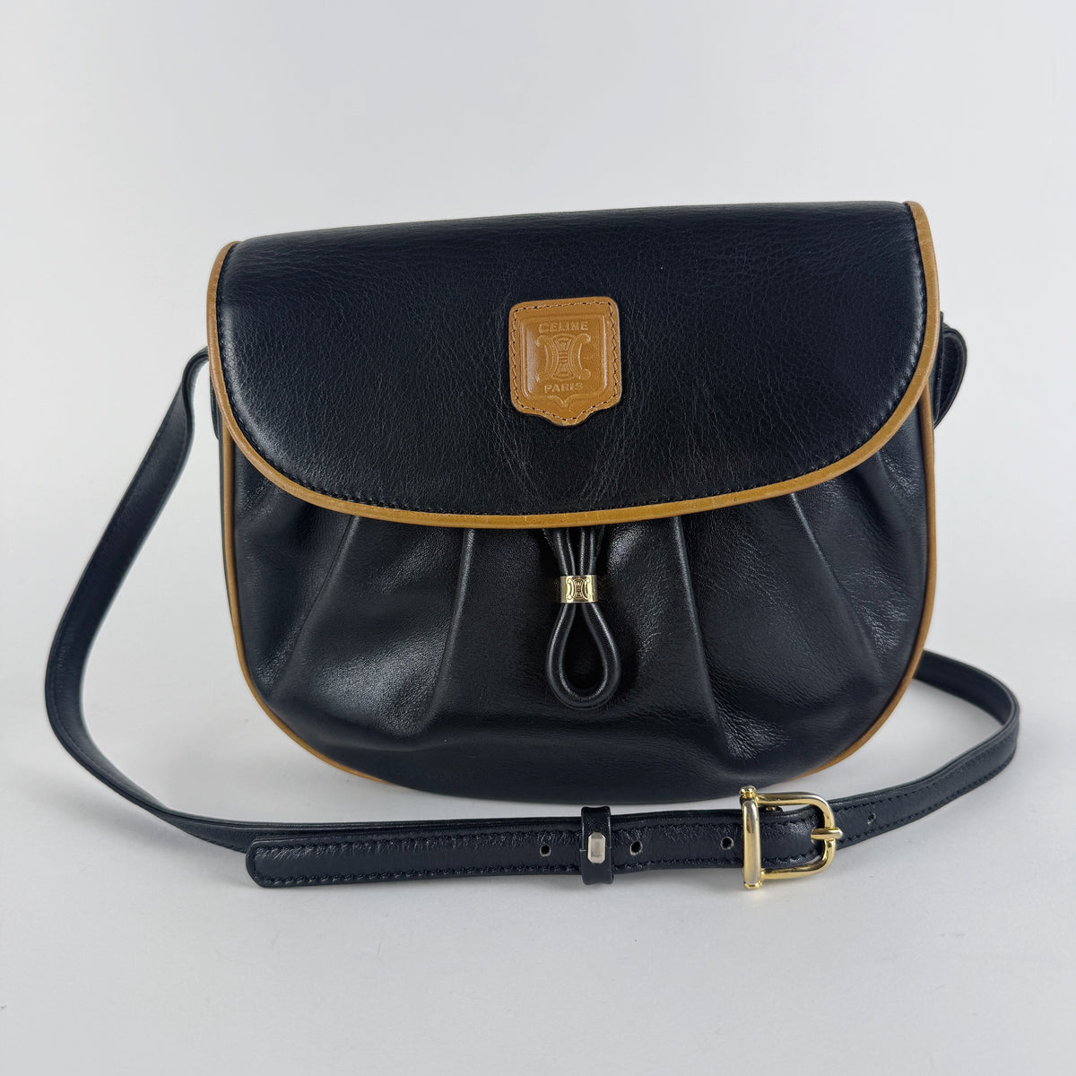 Vintage — Black Leather — Gold-Tone Hardware
