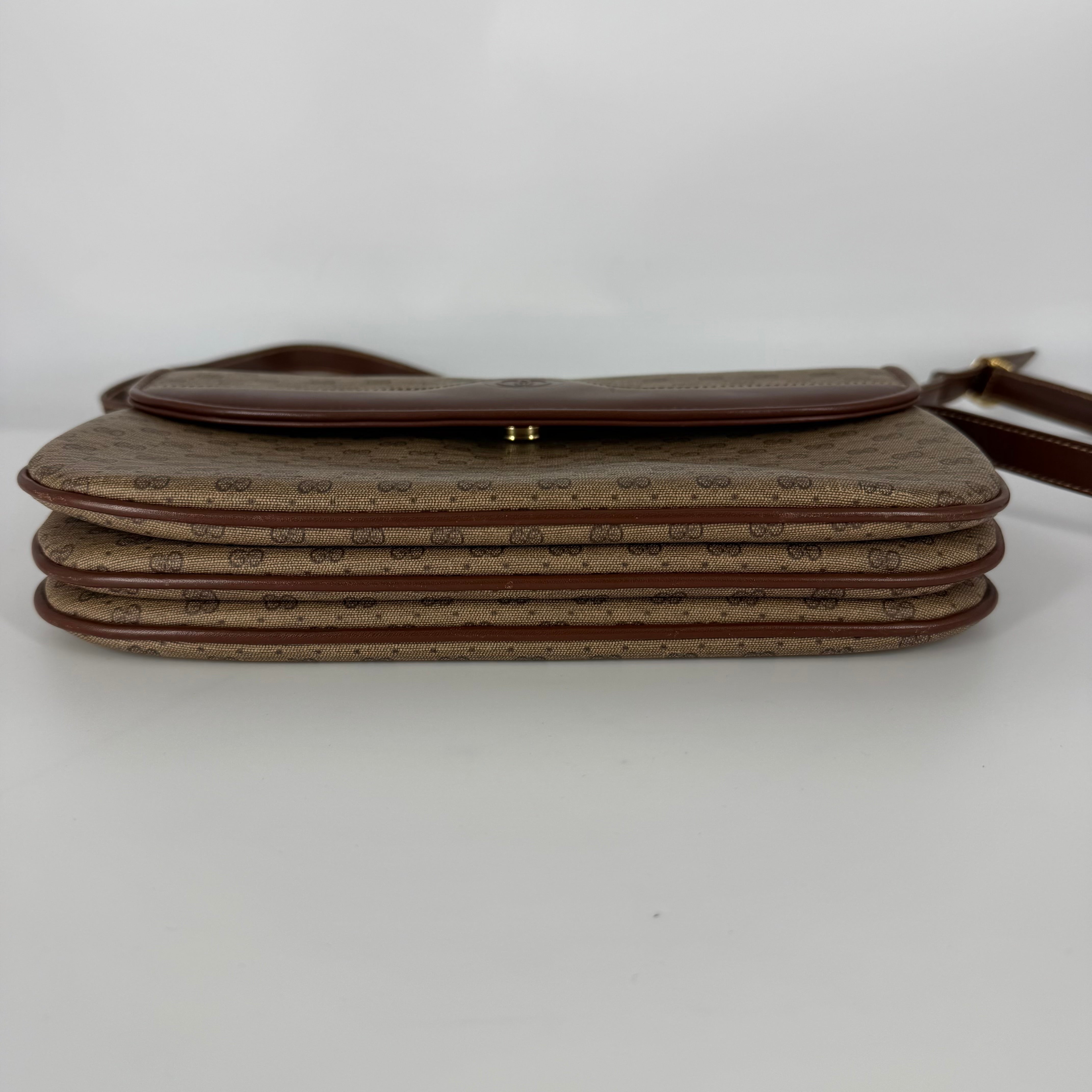 Vintage GG Crossbody Bag