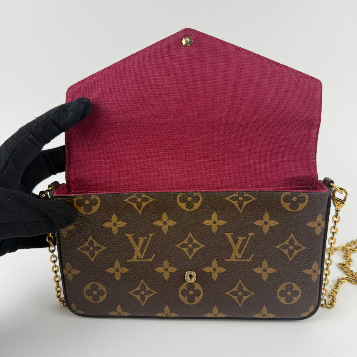 Pochette Félicie — Monogram Canvas — Gold-Tone Hardware