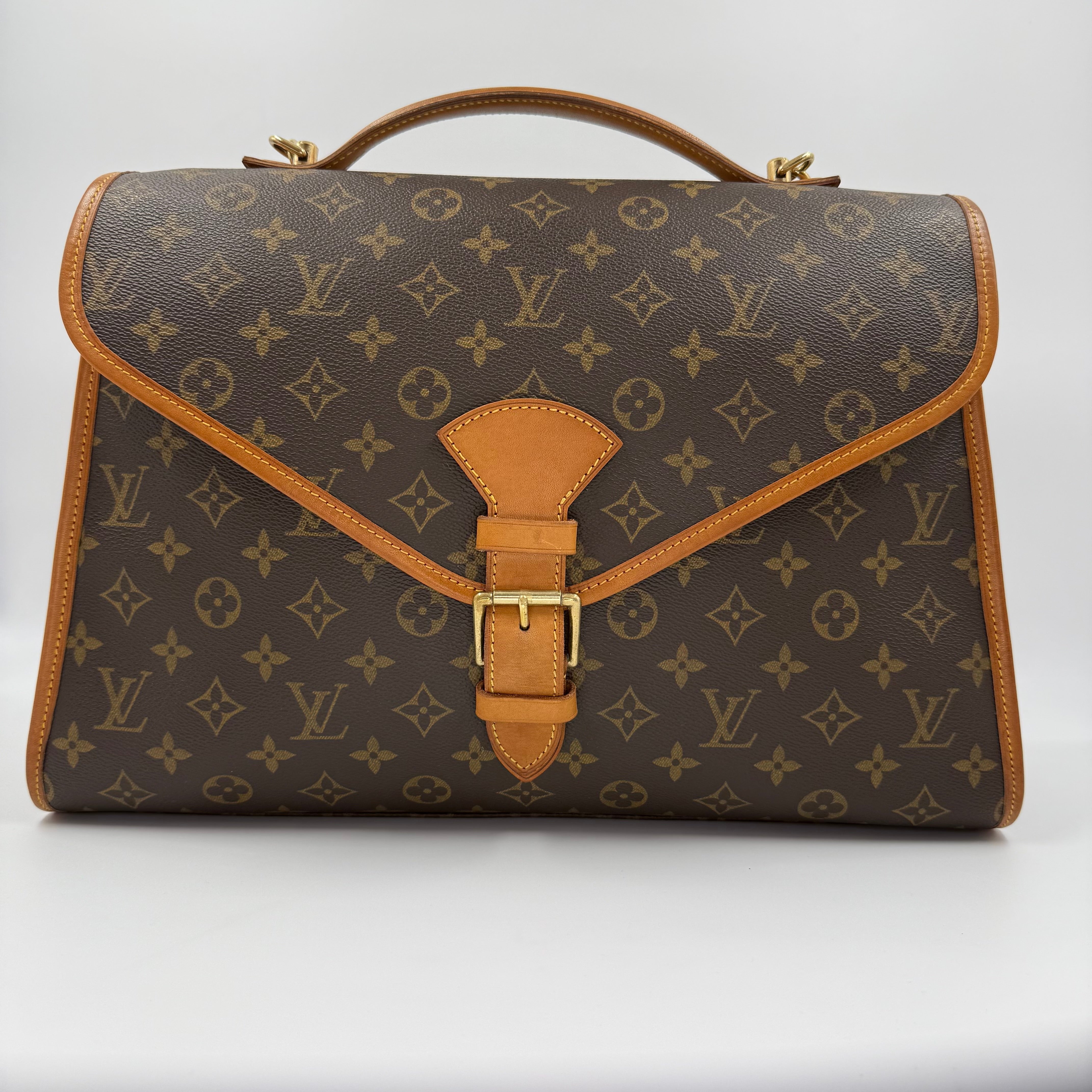 Monogram Beverly