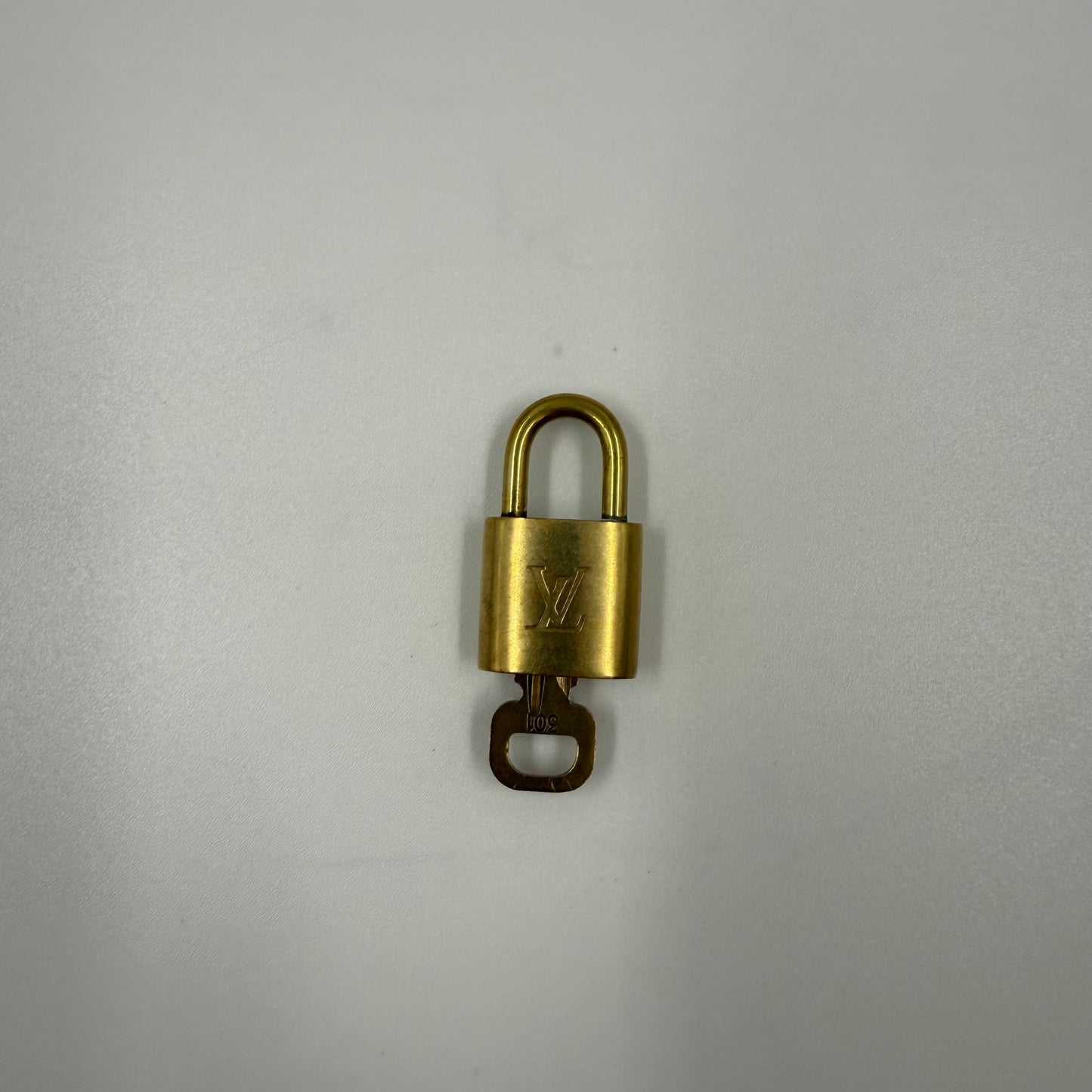 Louis Vuitton Padlock 301