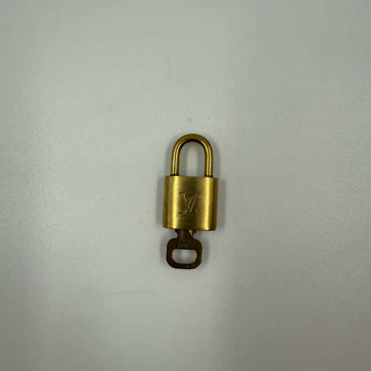 Louis Vuitton Padlock 301