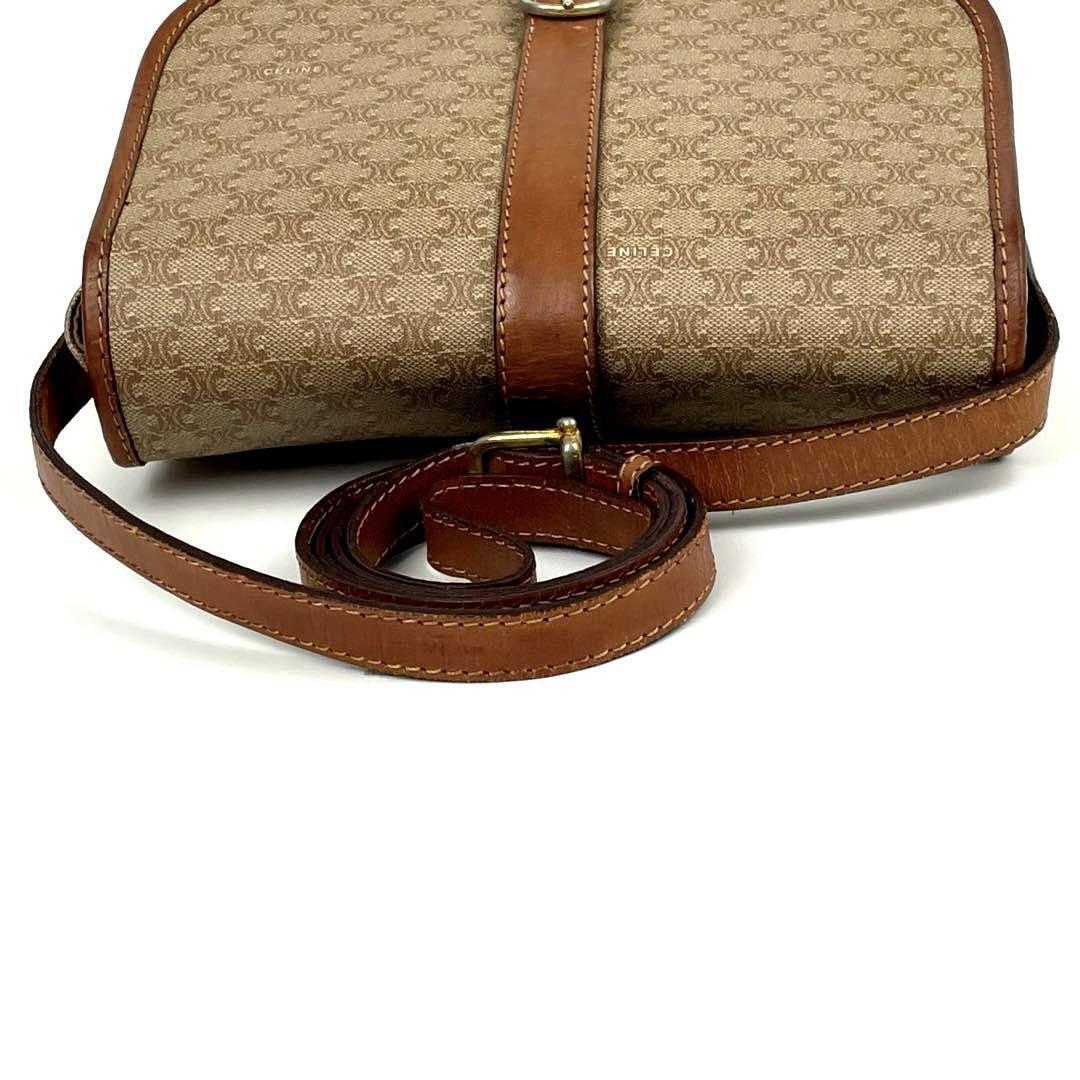 CELINE - Beige Macadam