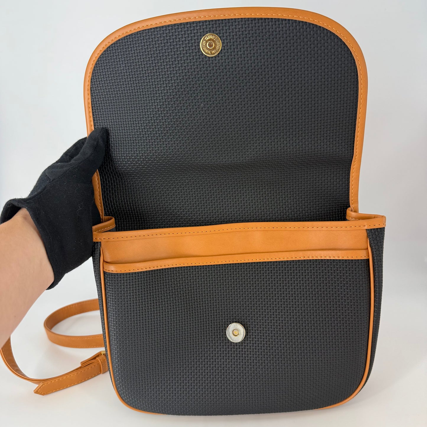 YVES SAINT LAURENT Shoulder Bag