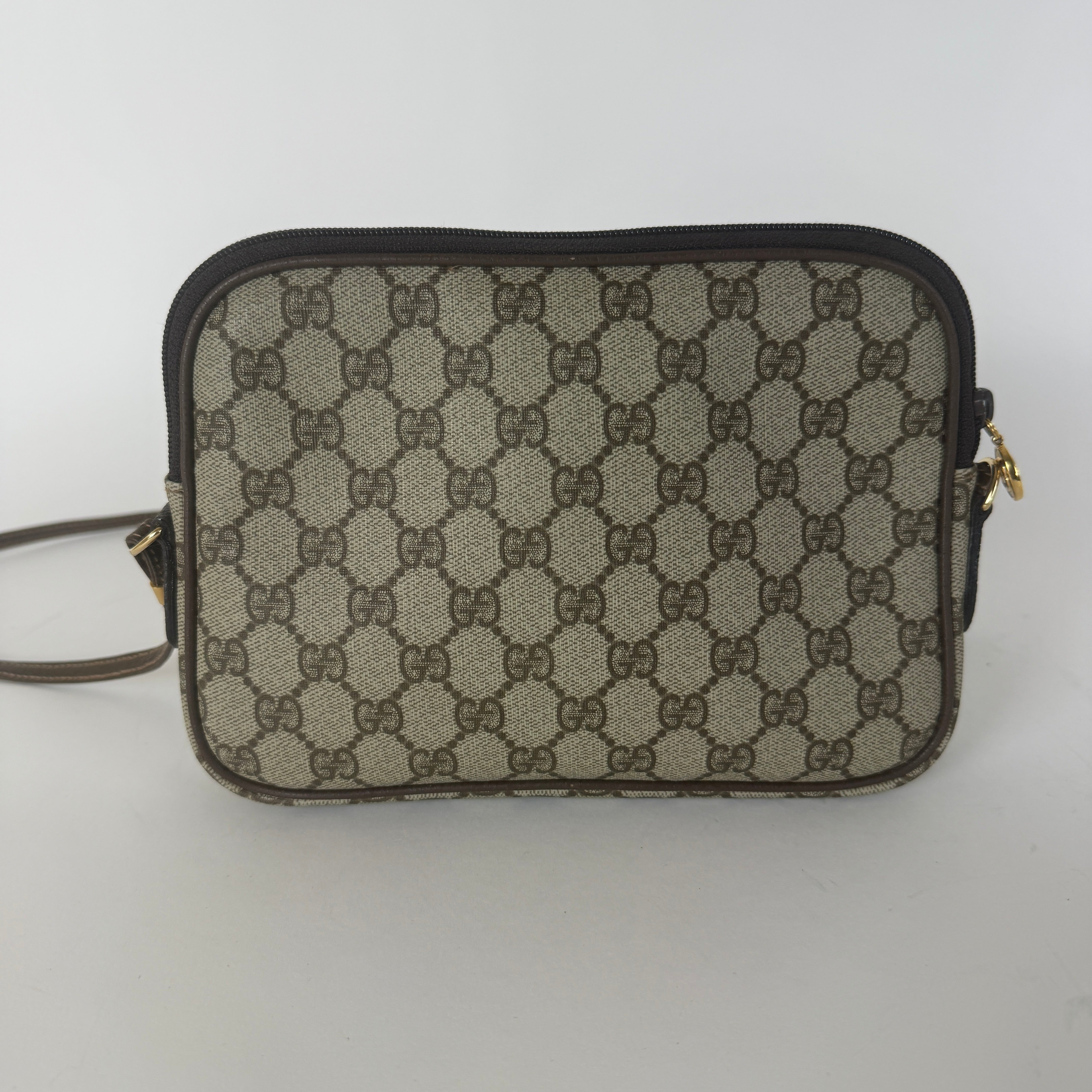 Vintage GG Supreme Crossbody Bag