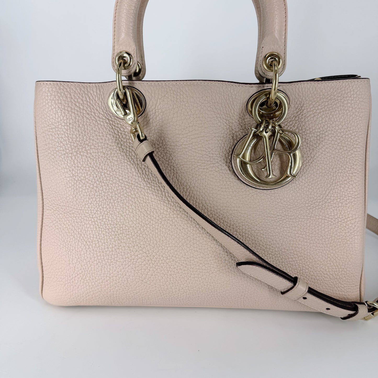 CHRISTIAN DIOR Diorissimo Poudre Pink Grained Leather