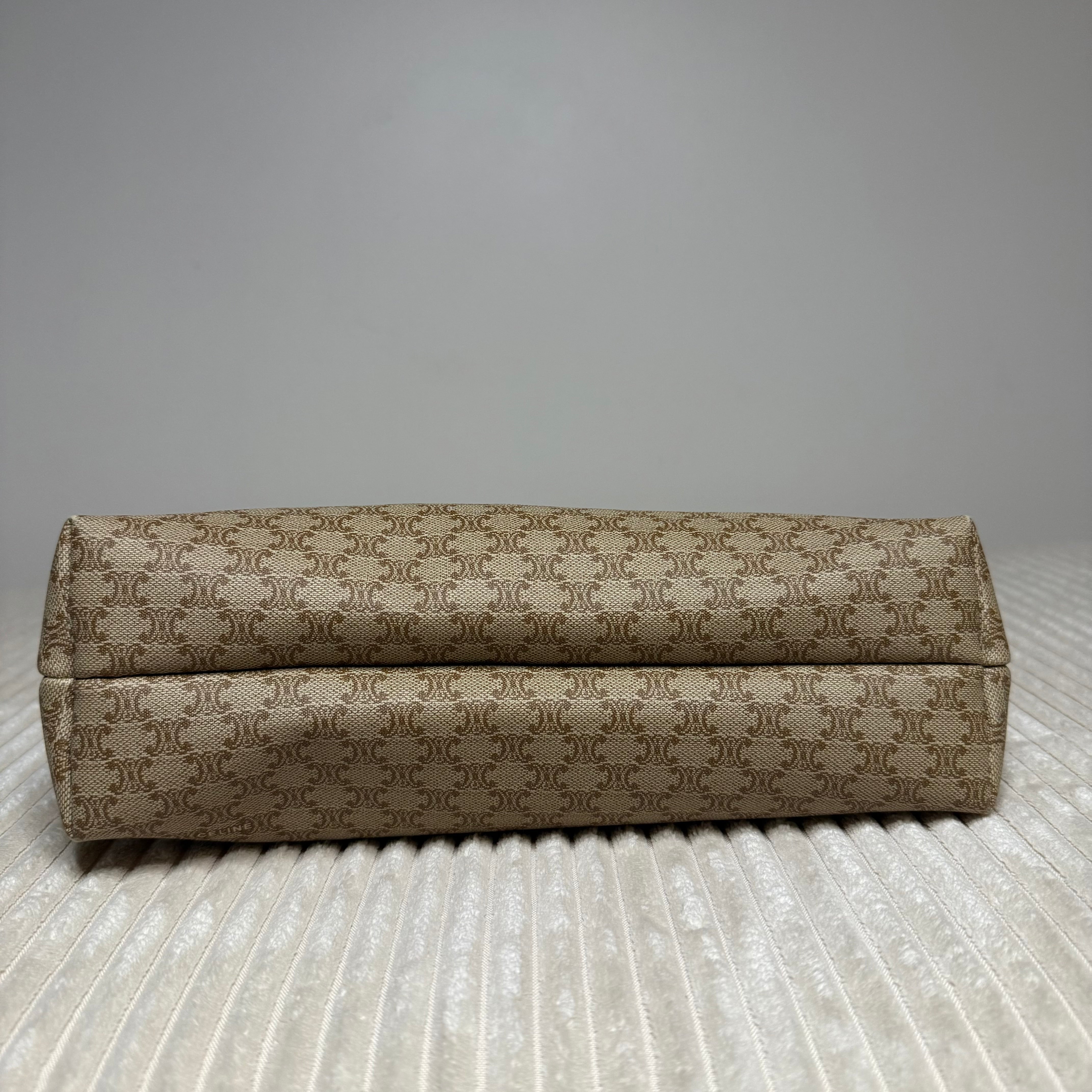 CELINE - Pouch