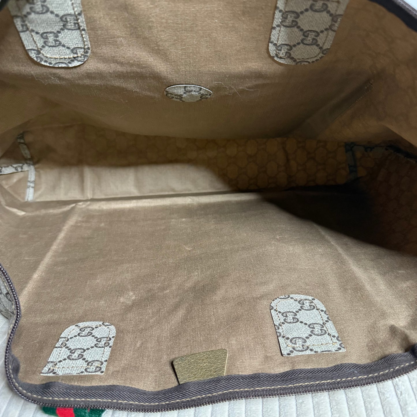 Gucci Plus Canvas Web