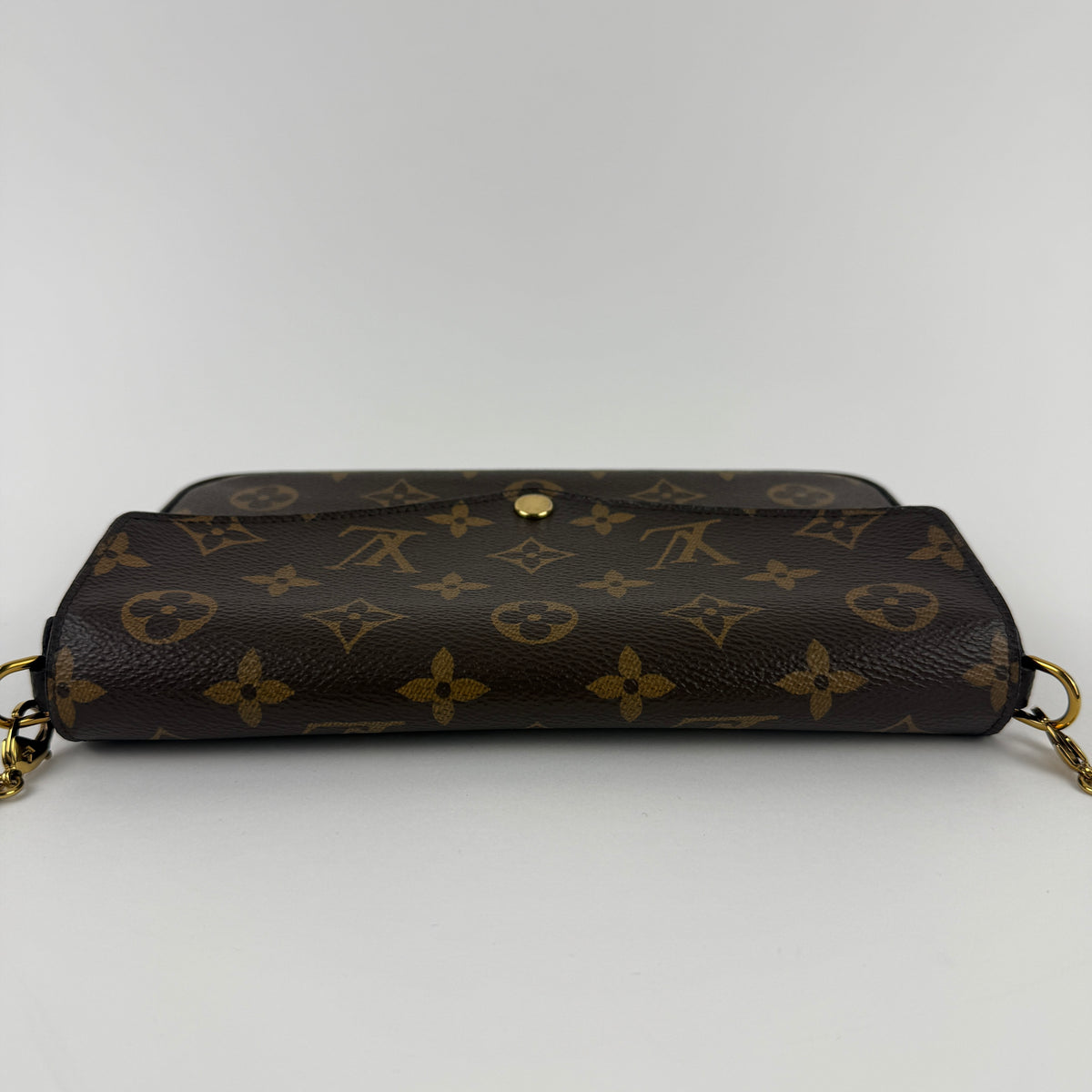 Pochette Félicie — Monogram Canvas — Gold-Tone Hardware